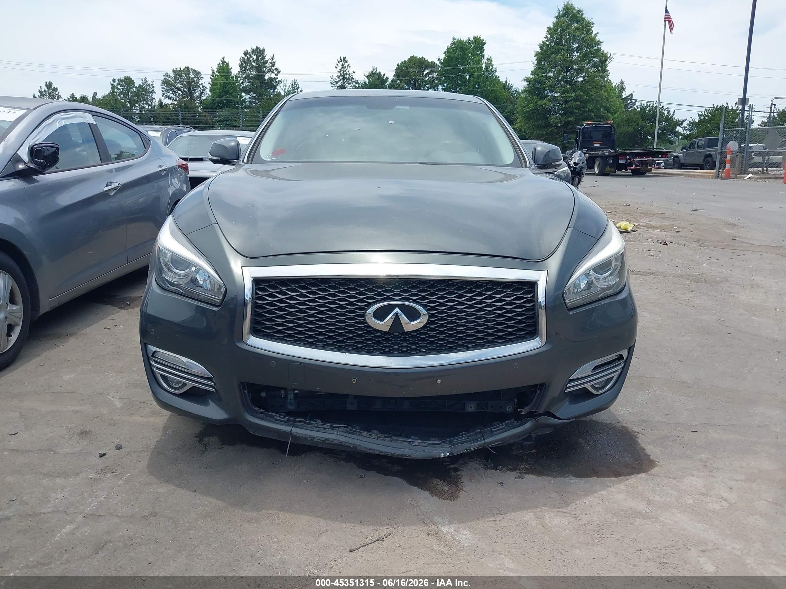 2015 Infiniti Q70l 3.7 Gray vin: JN1BY1PP8FM600148
