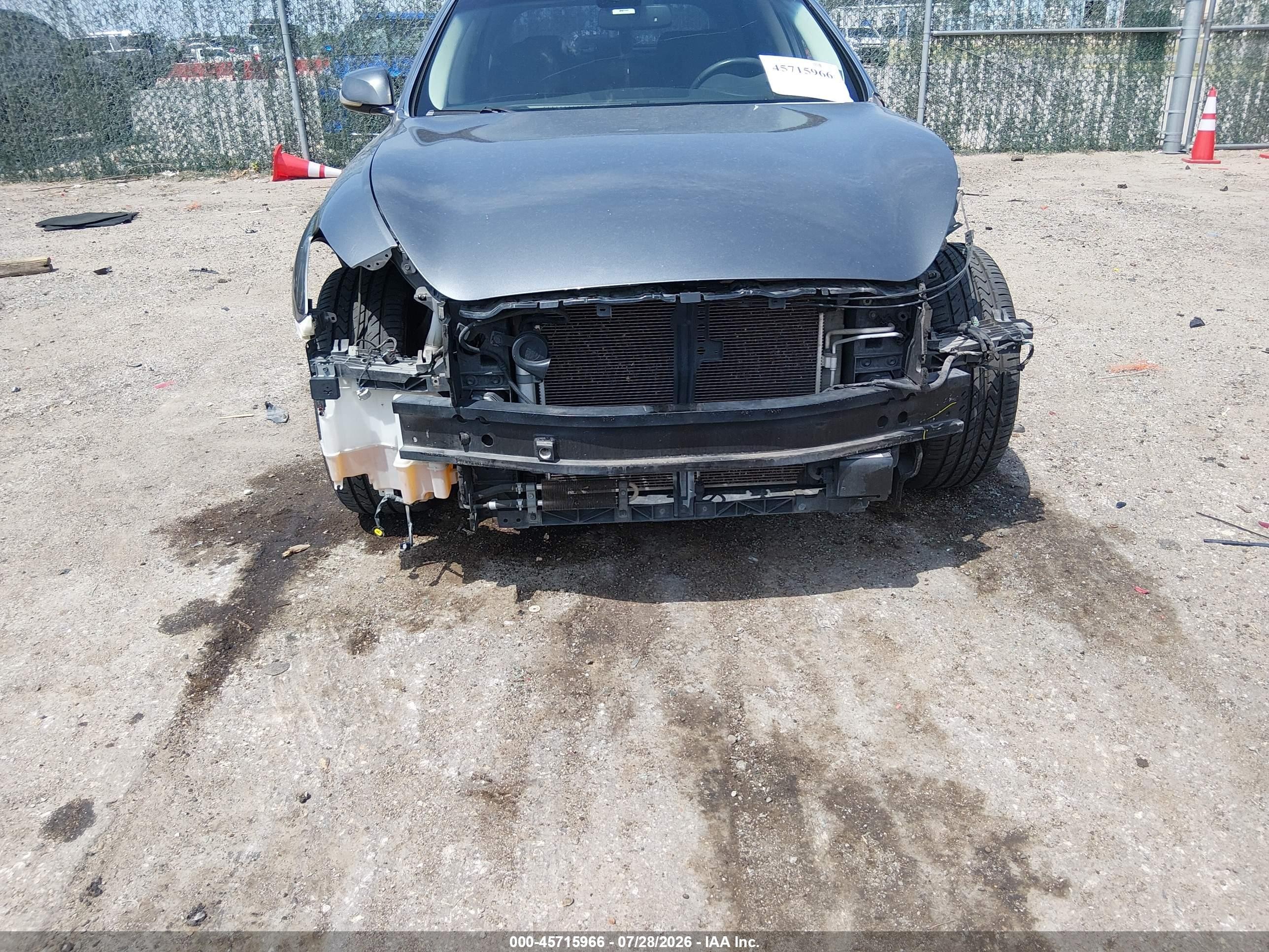 2015 Infiniti Q70l 3.7 Gray vin: JN1BY1PP8FM601705