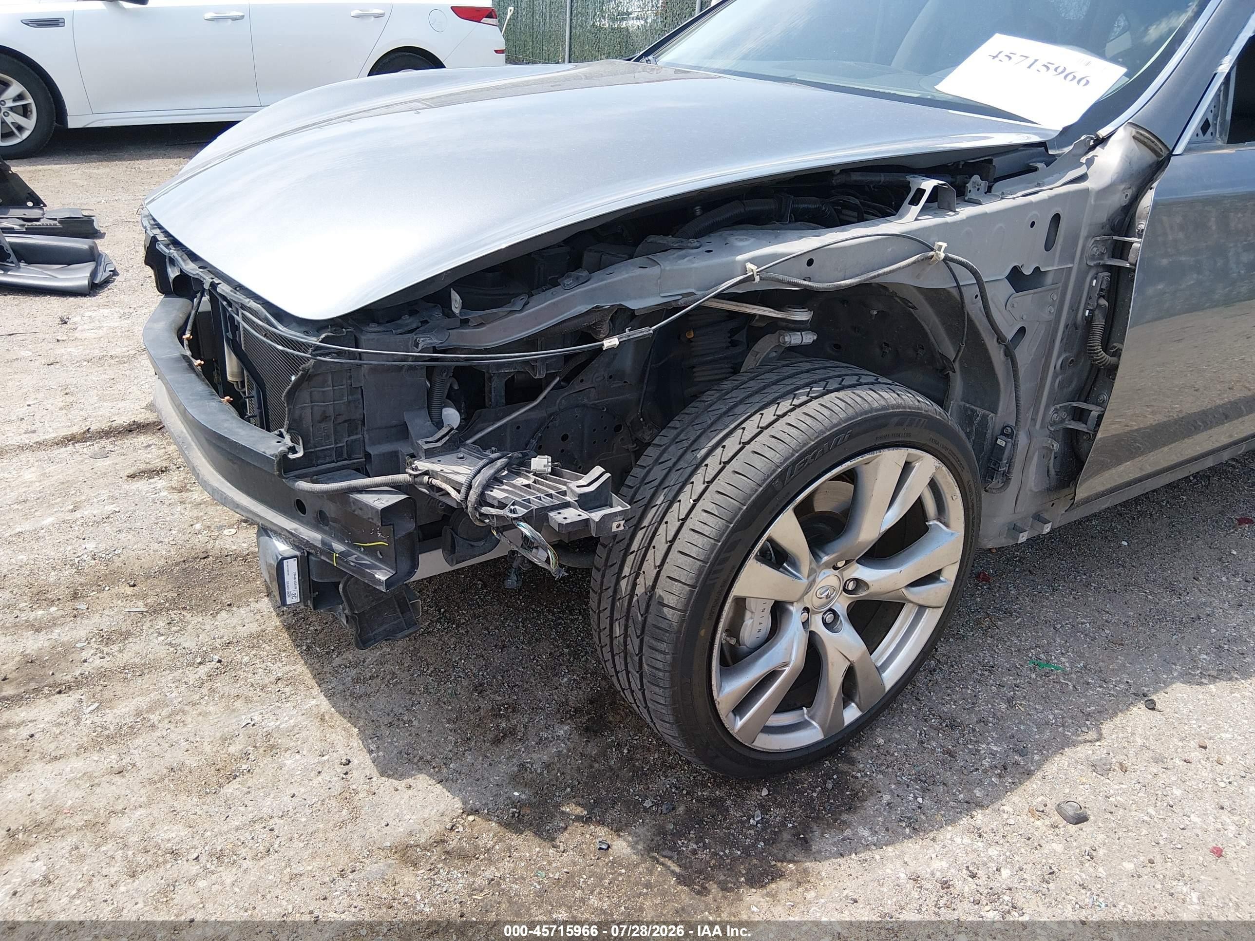 2015 Infiniti Q70l 3.7 Gray vin: JN1BY1PP8FM601705