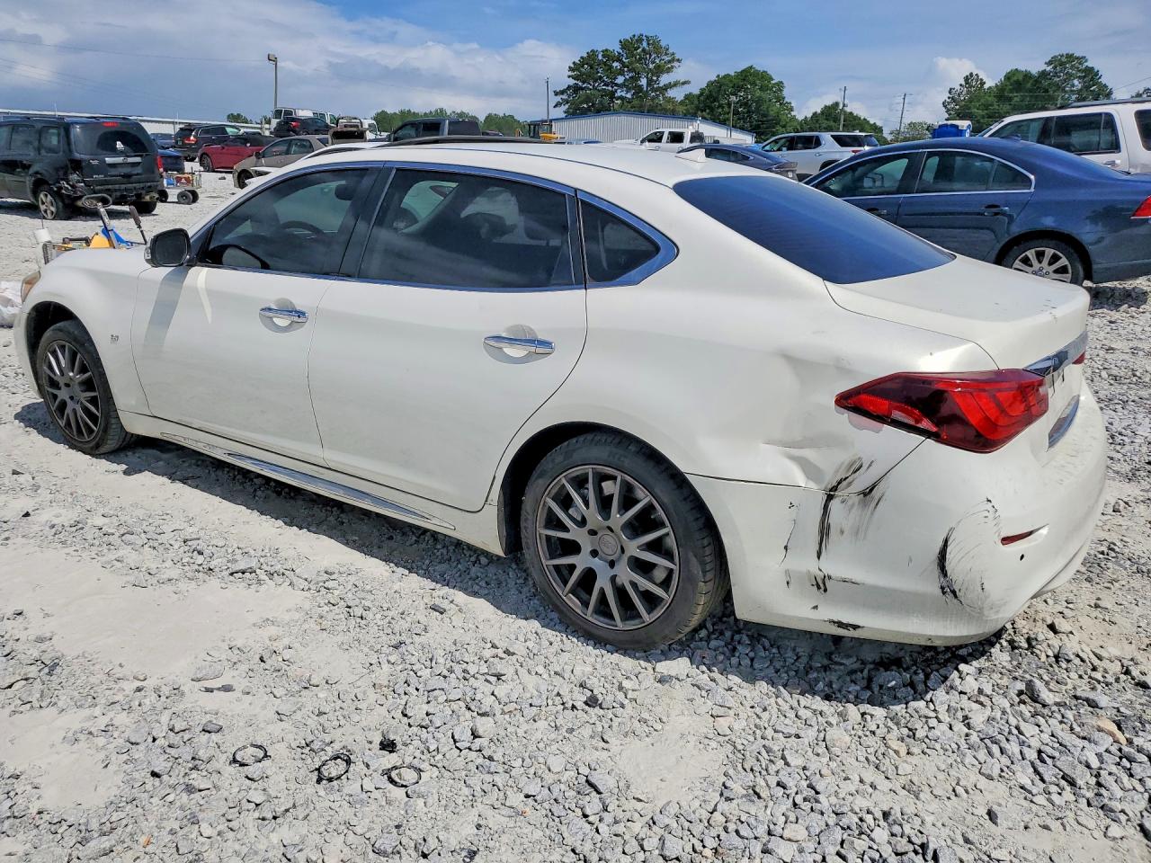 2015 Infiniti Q70l 3.7 White vin: JN1BY1PPXFM601172