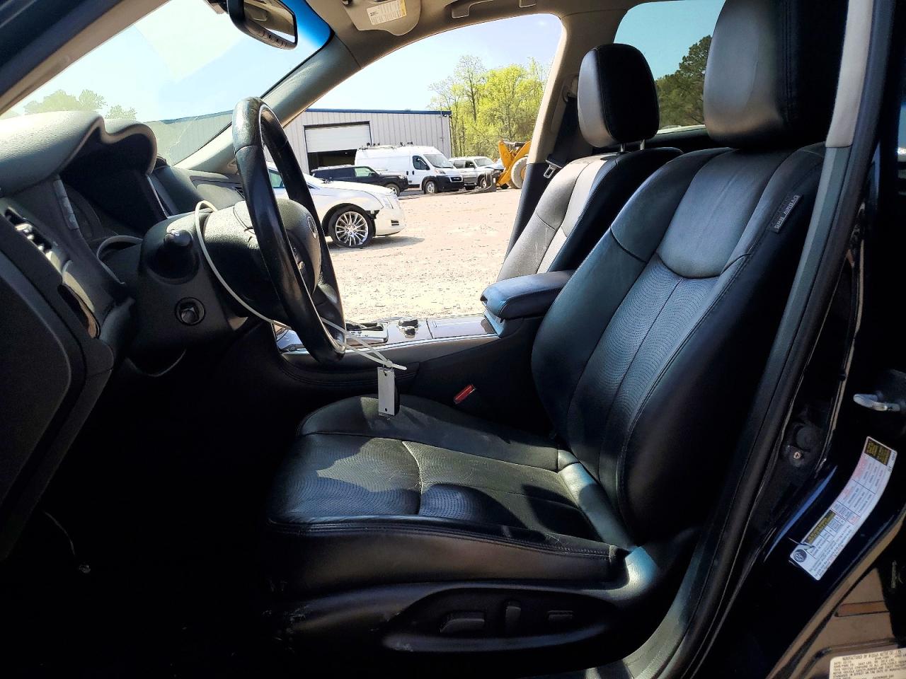 2015 Infiniti Q70l 3.7 Black vin: JN1BY1PPXFM601544