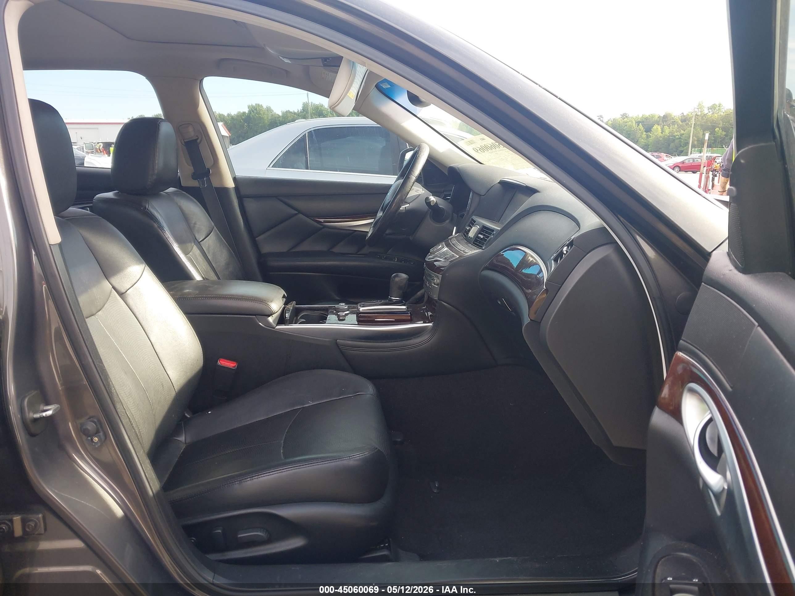2015 Infiniti Q70l 3.7x Gray vin: JN1BY1PR1FM830549