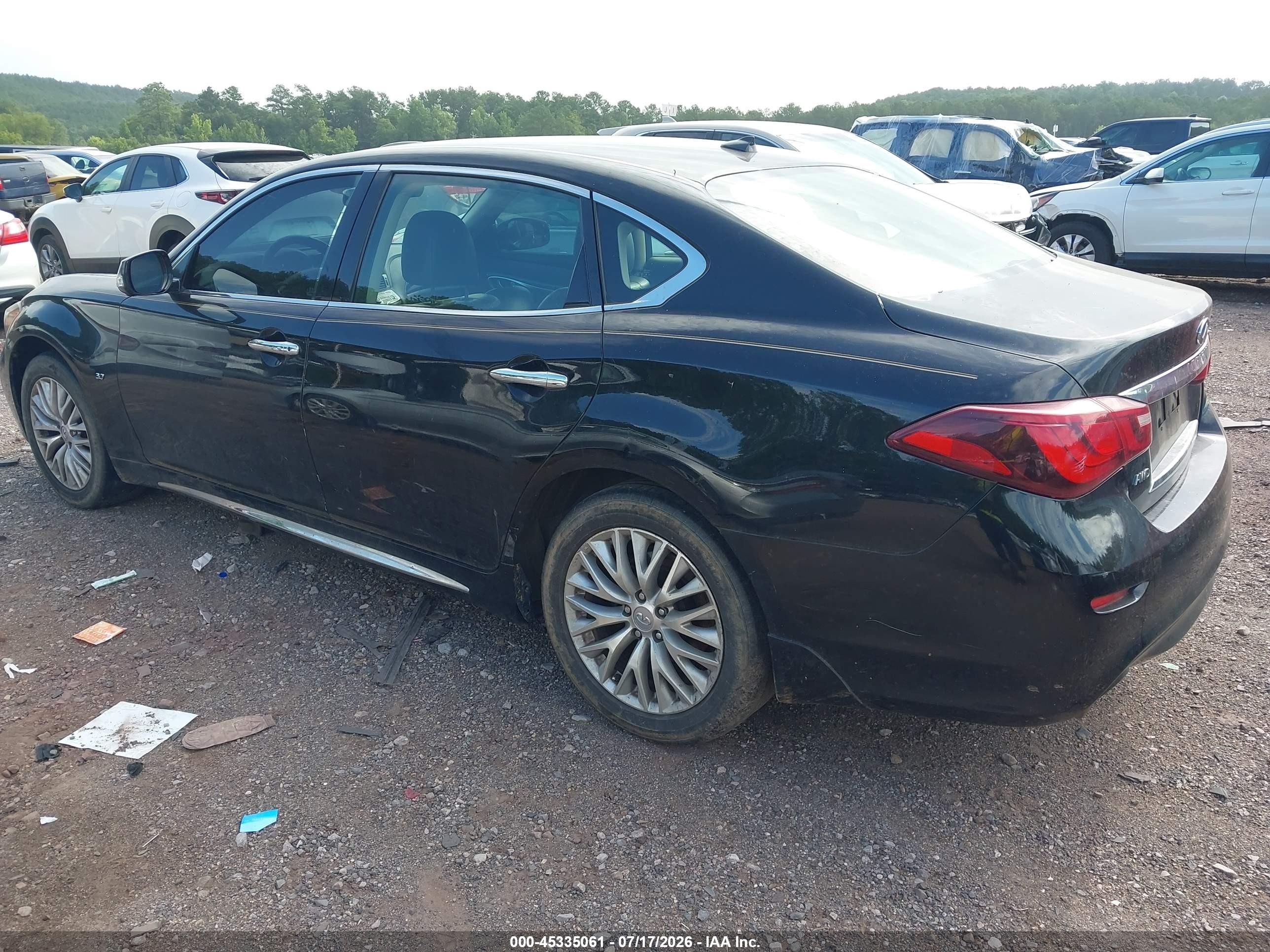 2015 Infiniti Q70l 3.7x Black vin: JN1BY1PR1FM830552