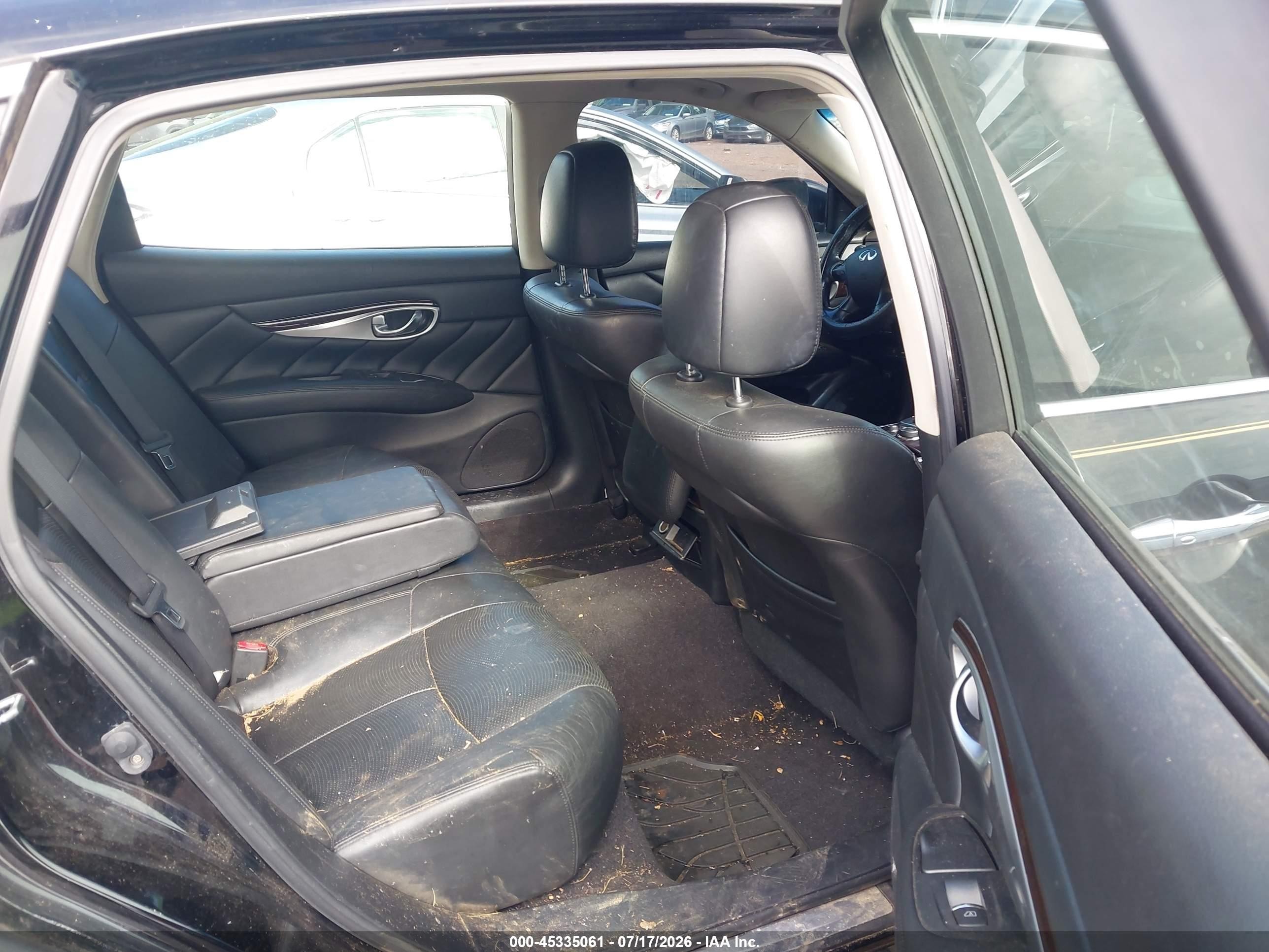 2015 Infiniti Q70l 3.7x Black vin: JN1BY1PR1FM830552