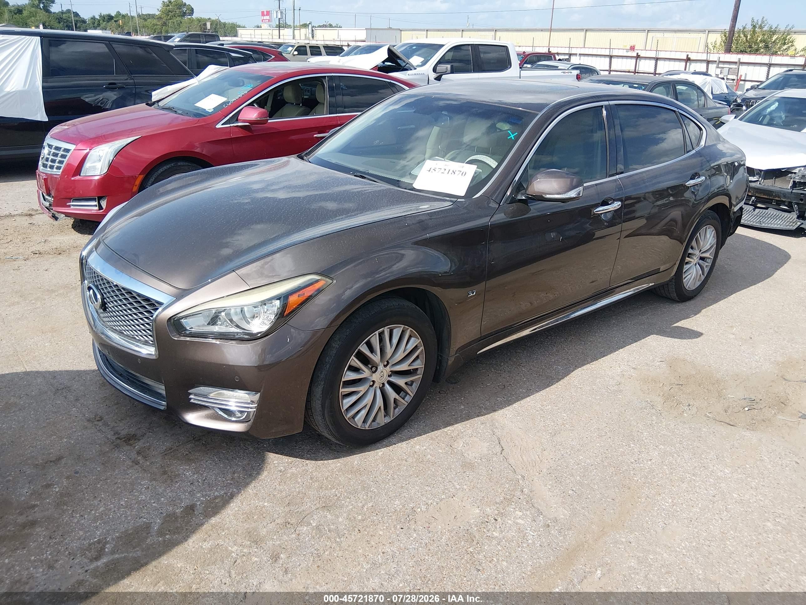 2015 Infiniti Q70l 3.7x Коричневый vin: JN1BY1PR1FM830602
