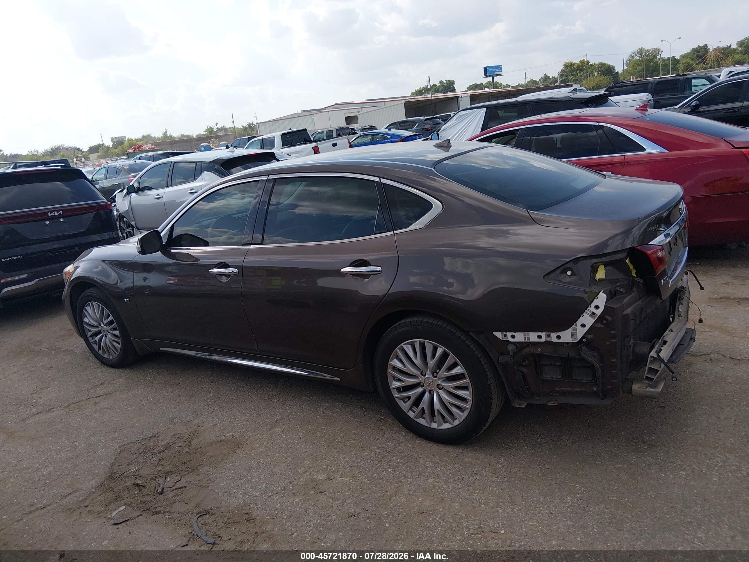 2015 Infiniti Q70l 3.7x Коричневый vin: JN1BY1PR1FM830602