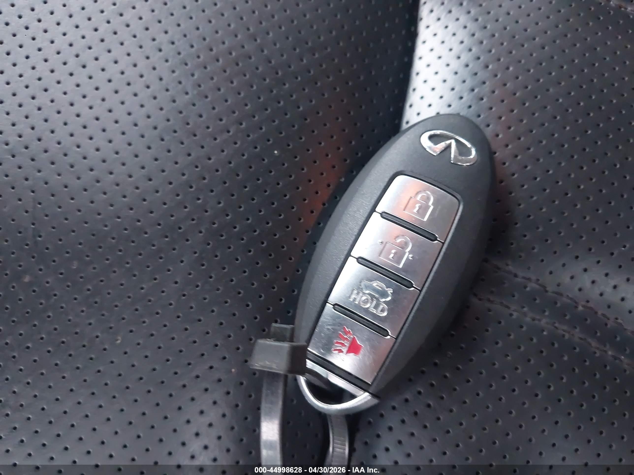 2015 Infiniti Q70l 3.7x White vin: JN1BY1PR4FM831694