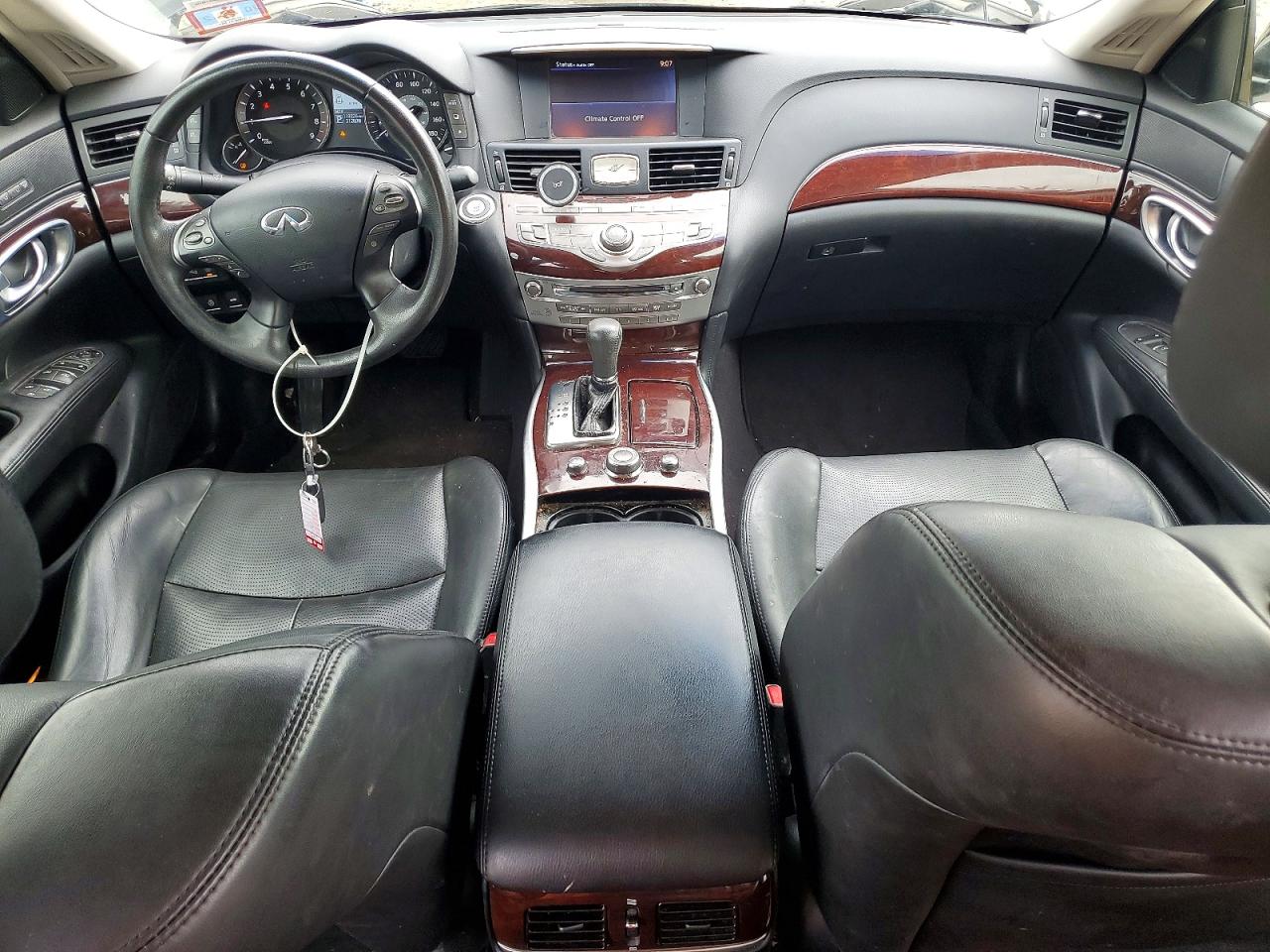 2016 Infiniti Q70l 3.7 Black vin: JN1BY1PR4GM720810