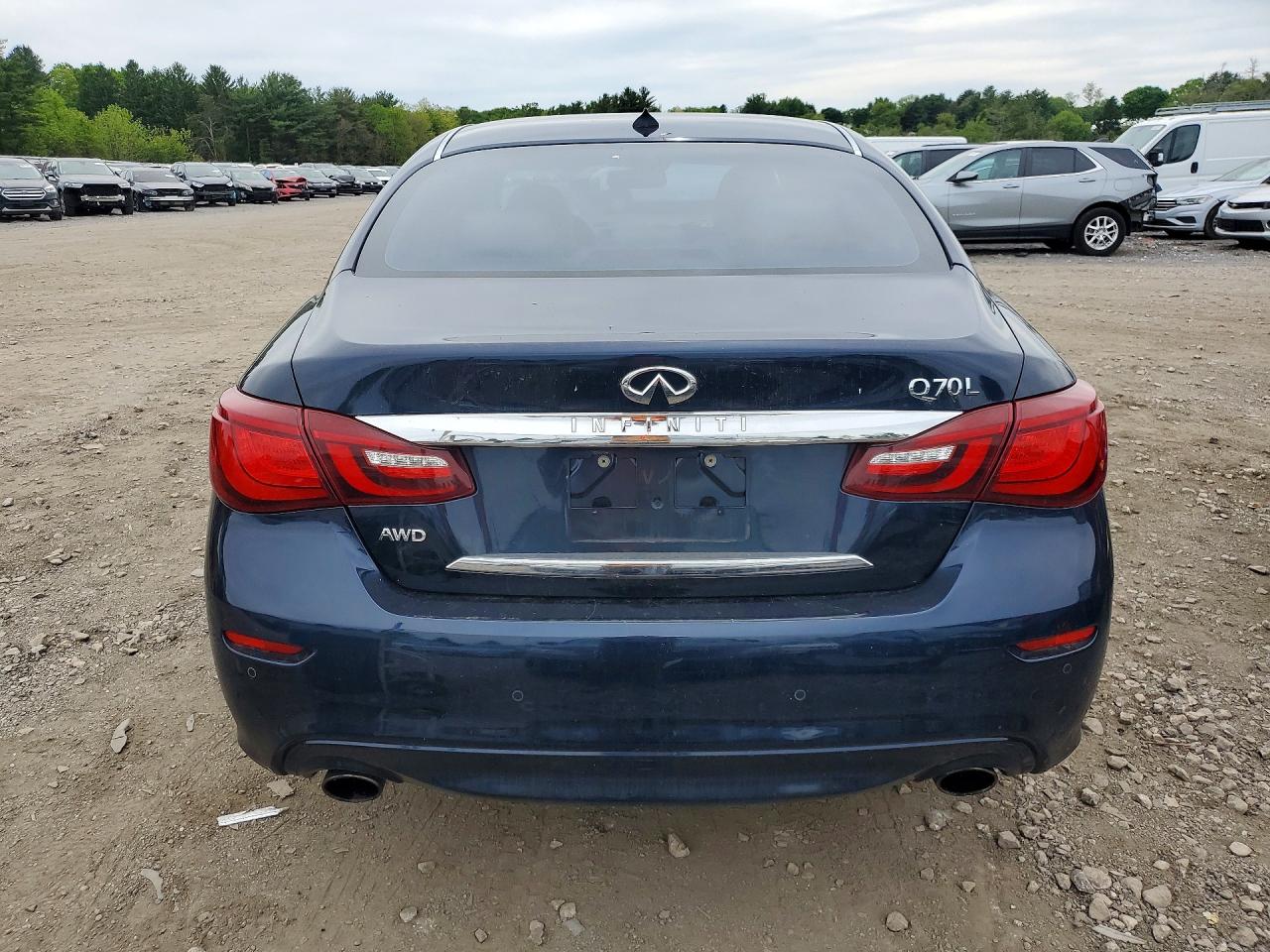 2015 Infiniti Q70l 3.7 Blue vin: JN1BY1PR5FM831431