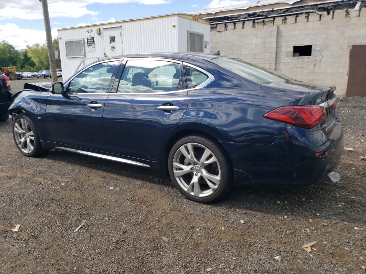 2018 Infiniti Q70l 3.7 Luxe Blue vin: JN1BY1PR9JM370212