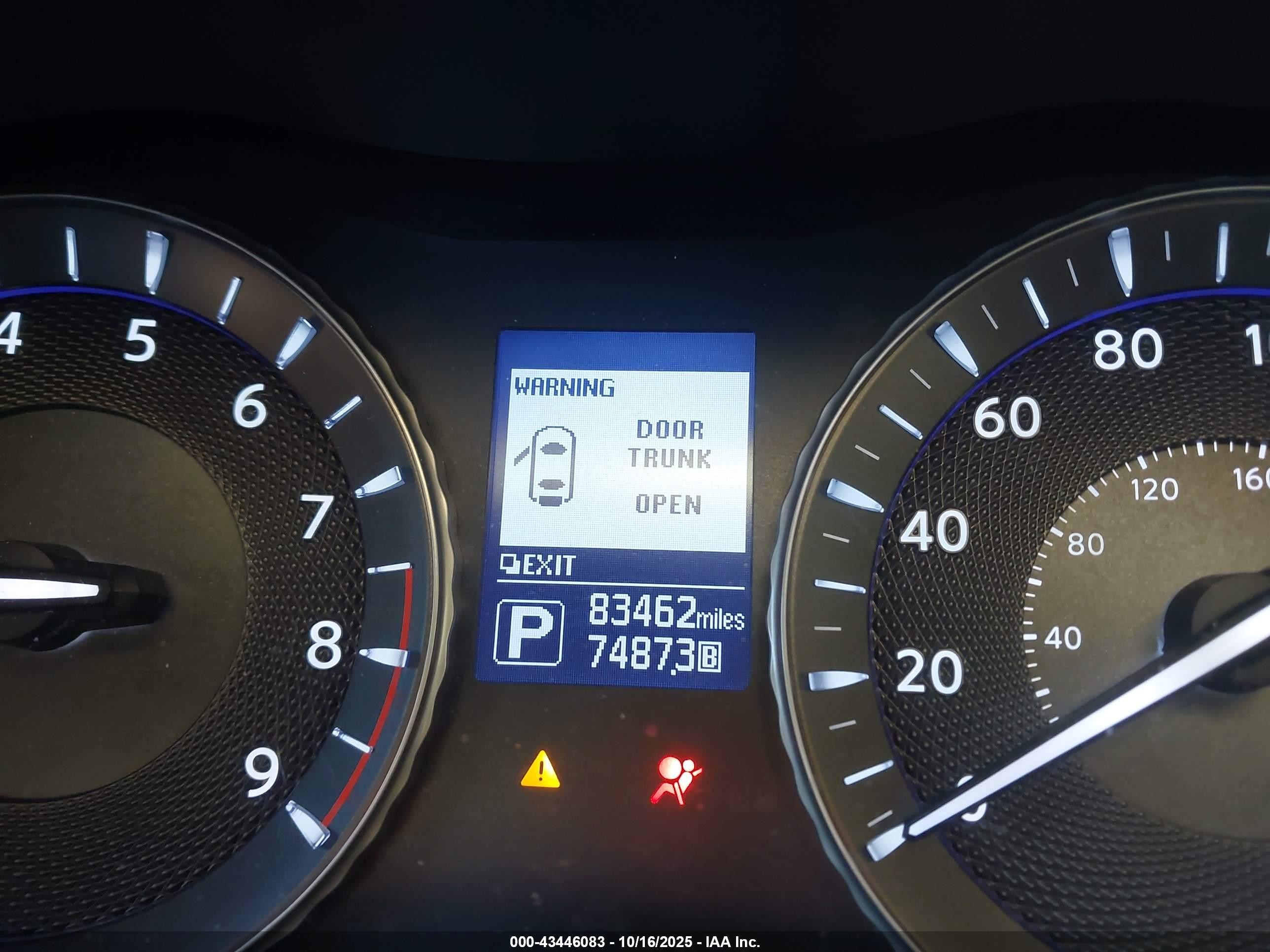 2018 Infiniti Q70l 3.7 Luxe White vin: JN1BY1PRXJM370669