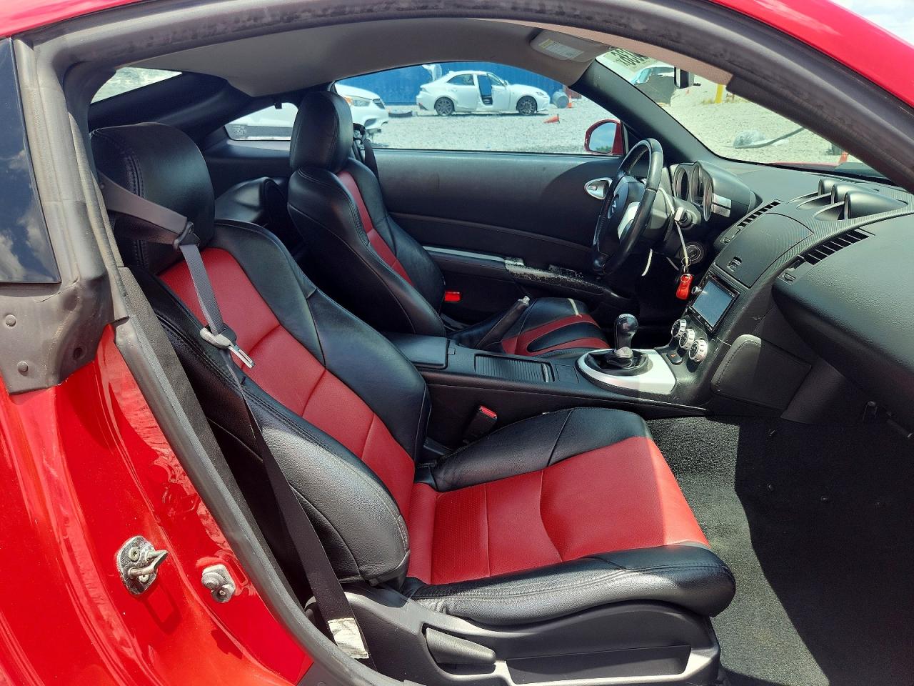 2007 Nissan 350z Coupe Red vin: JN1BZ34D87M501625