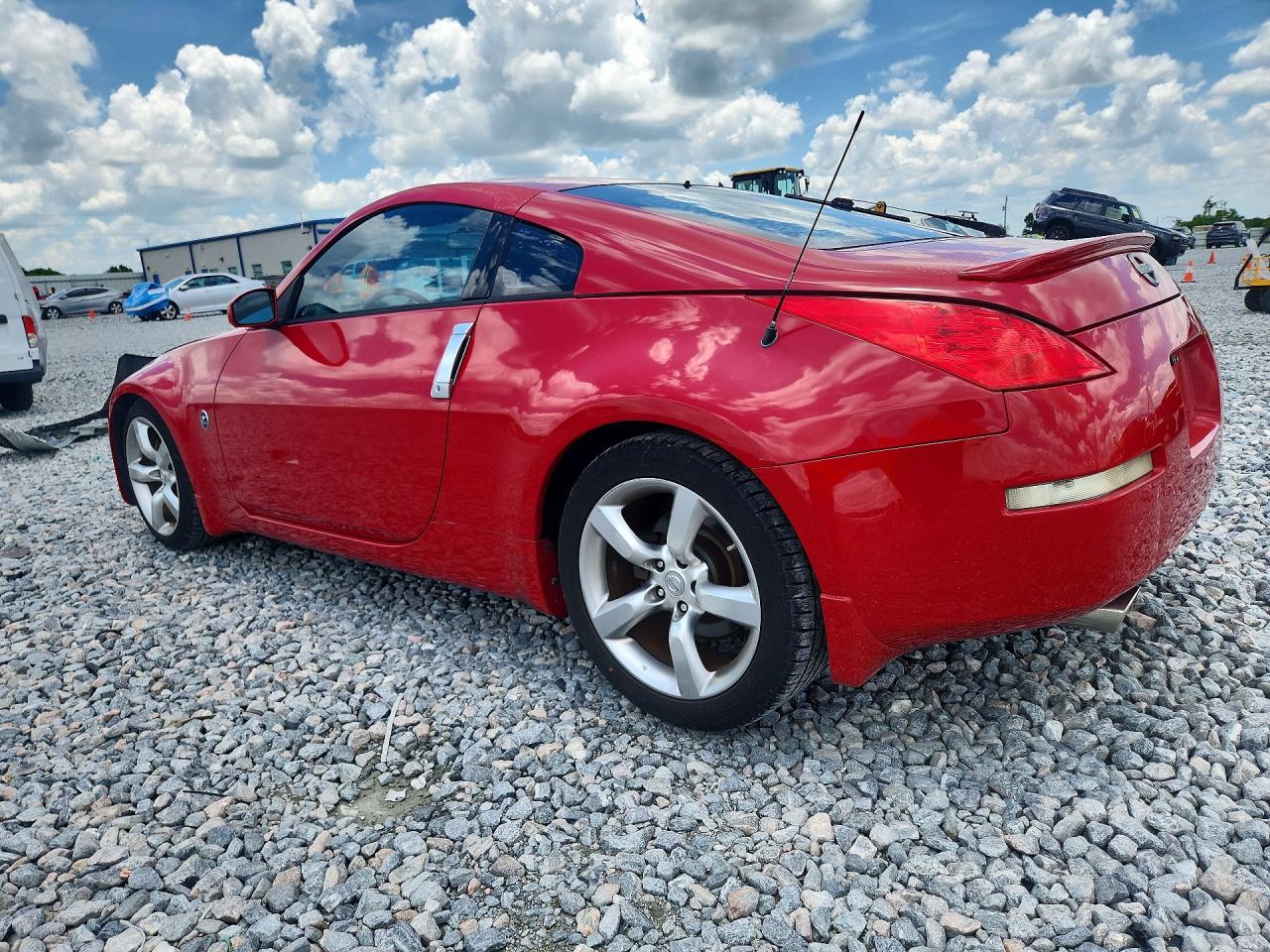 2007 Nissan 350z Coupe Red vin: JN1BZ34D87M501625