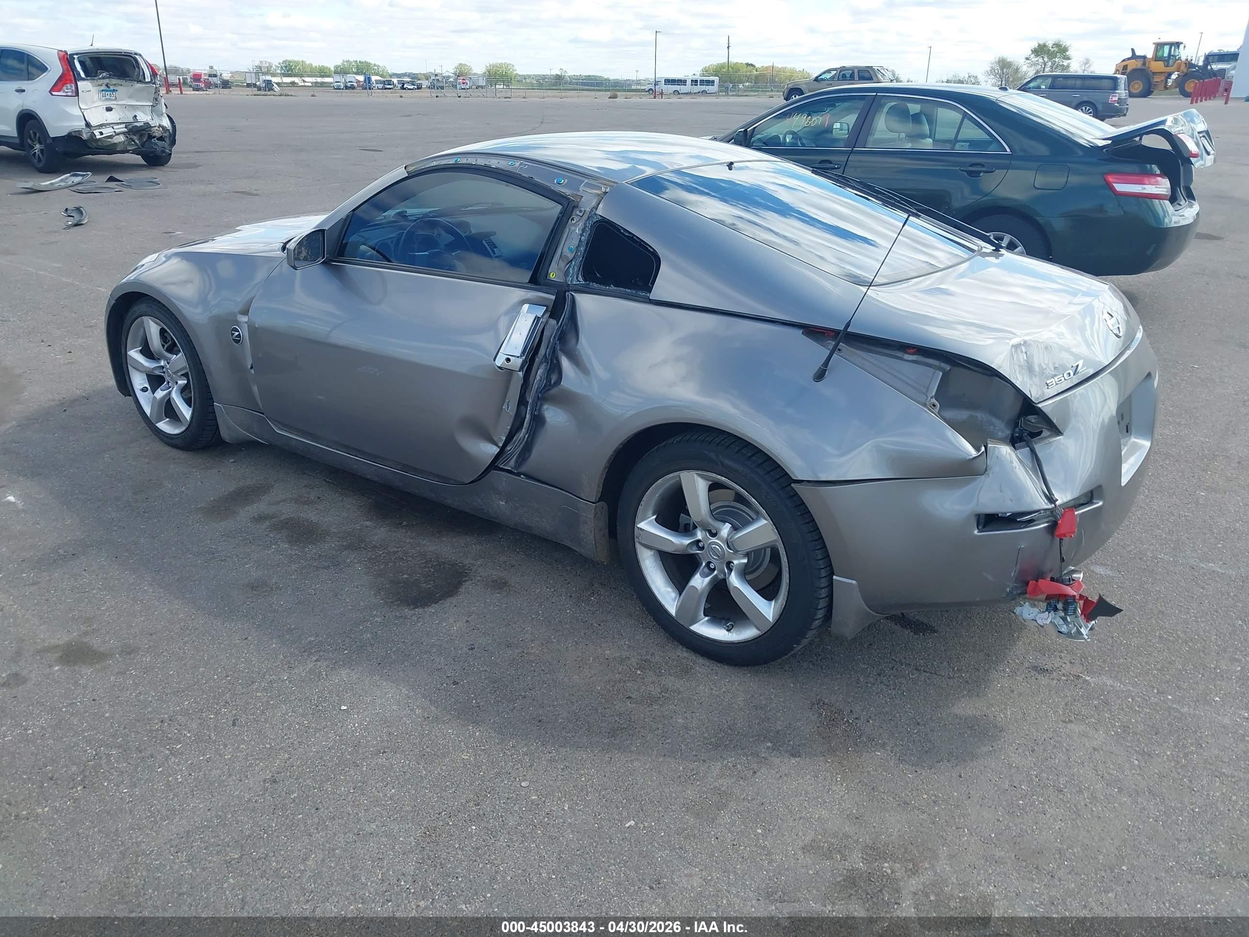 2008 Nissan 350z   Silver vin: JN1BZ34D98M704461