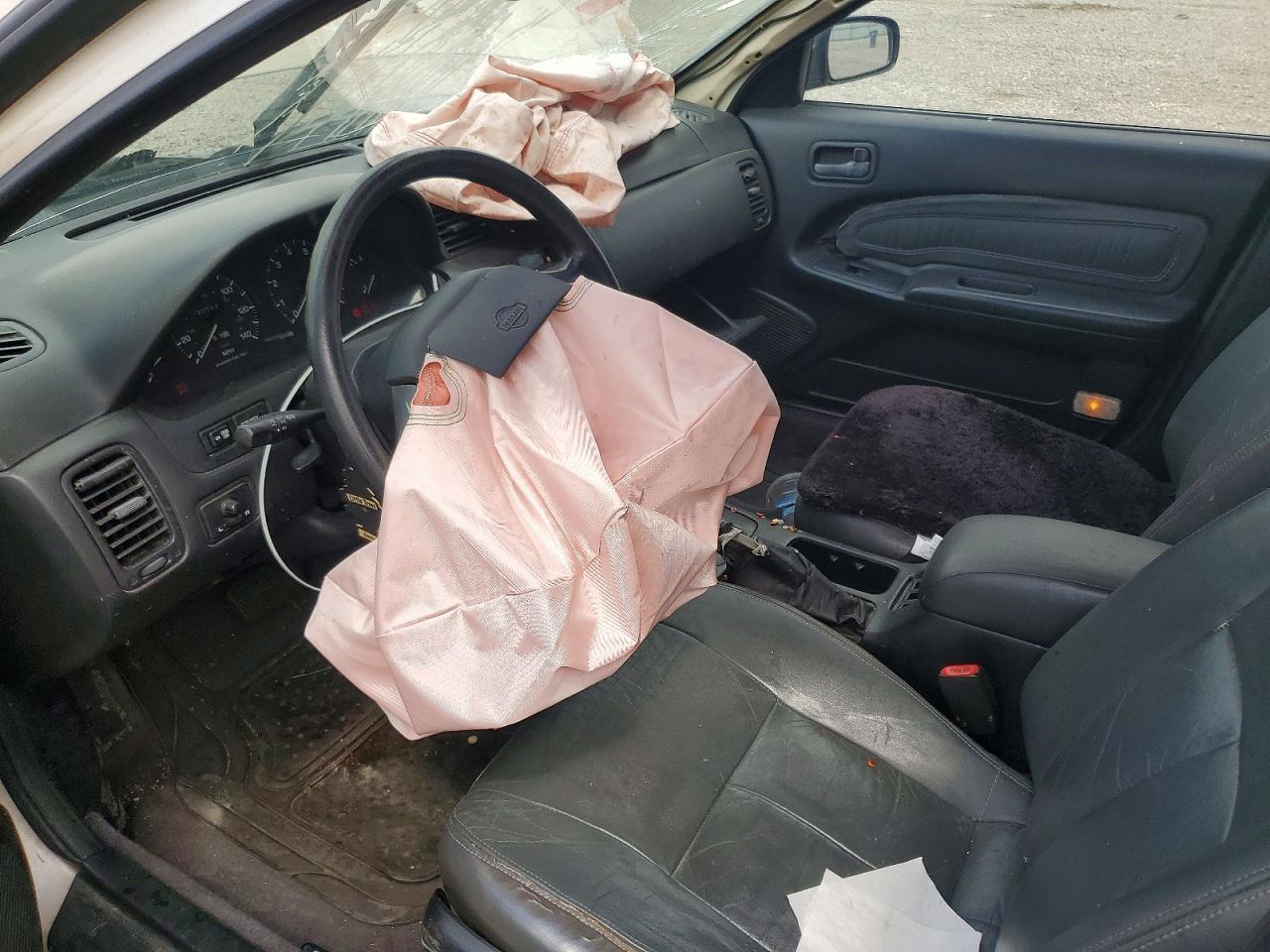 1995 Nissan Maxima Gxe Beige vin: JN1CA21D2ST031018