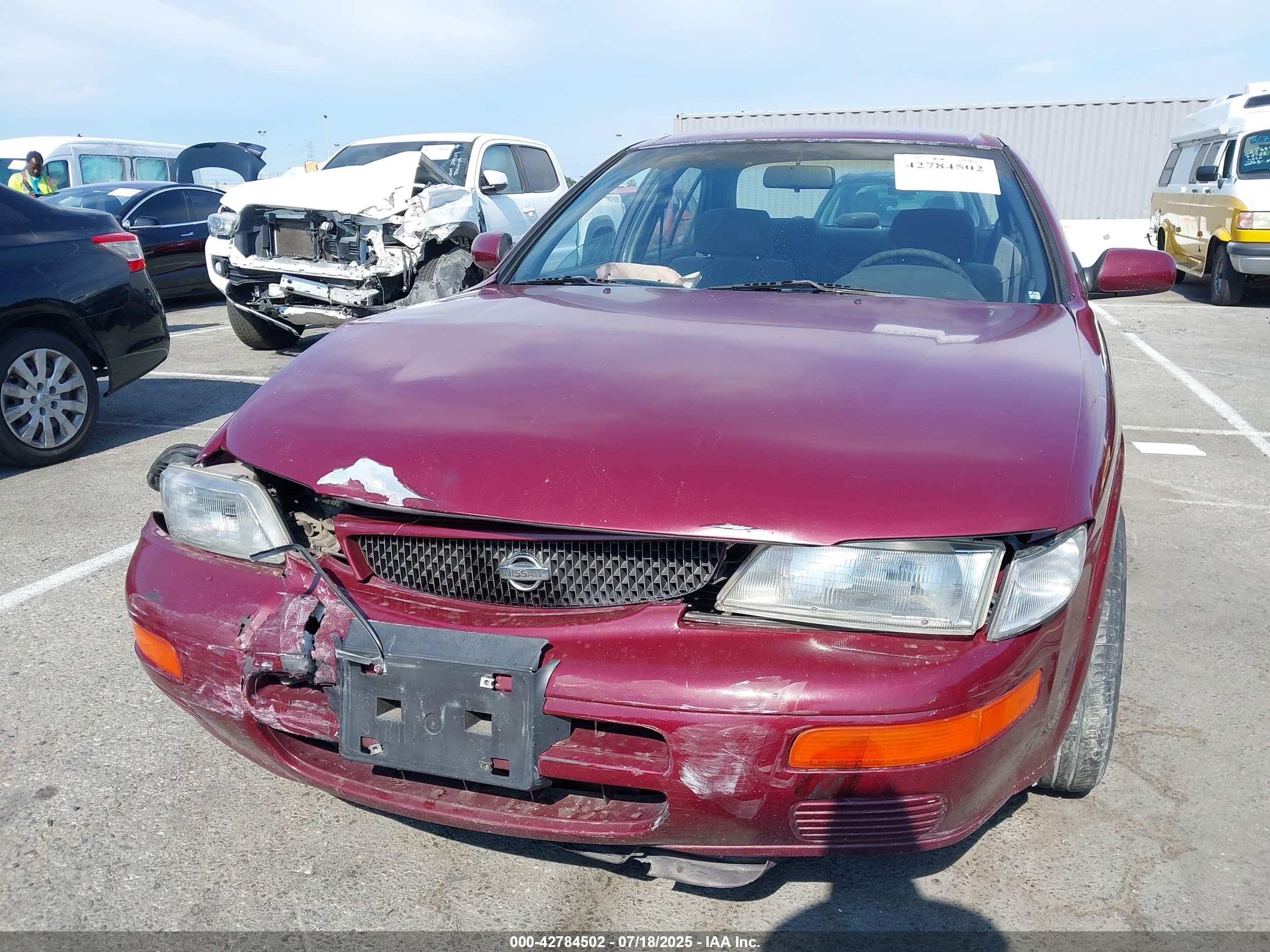 1995 Nissan Maxima Gle/gxe/se Красный vin: JN1CA21D2ST646166