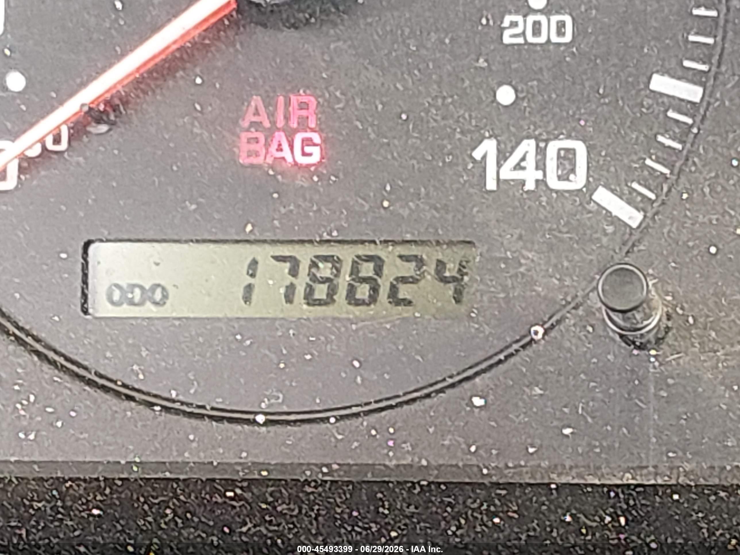 1999 Nissan Maxima Gle/gxe/se/se-l Tan vin: JN1CA21D2XT211896