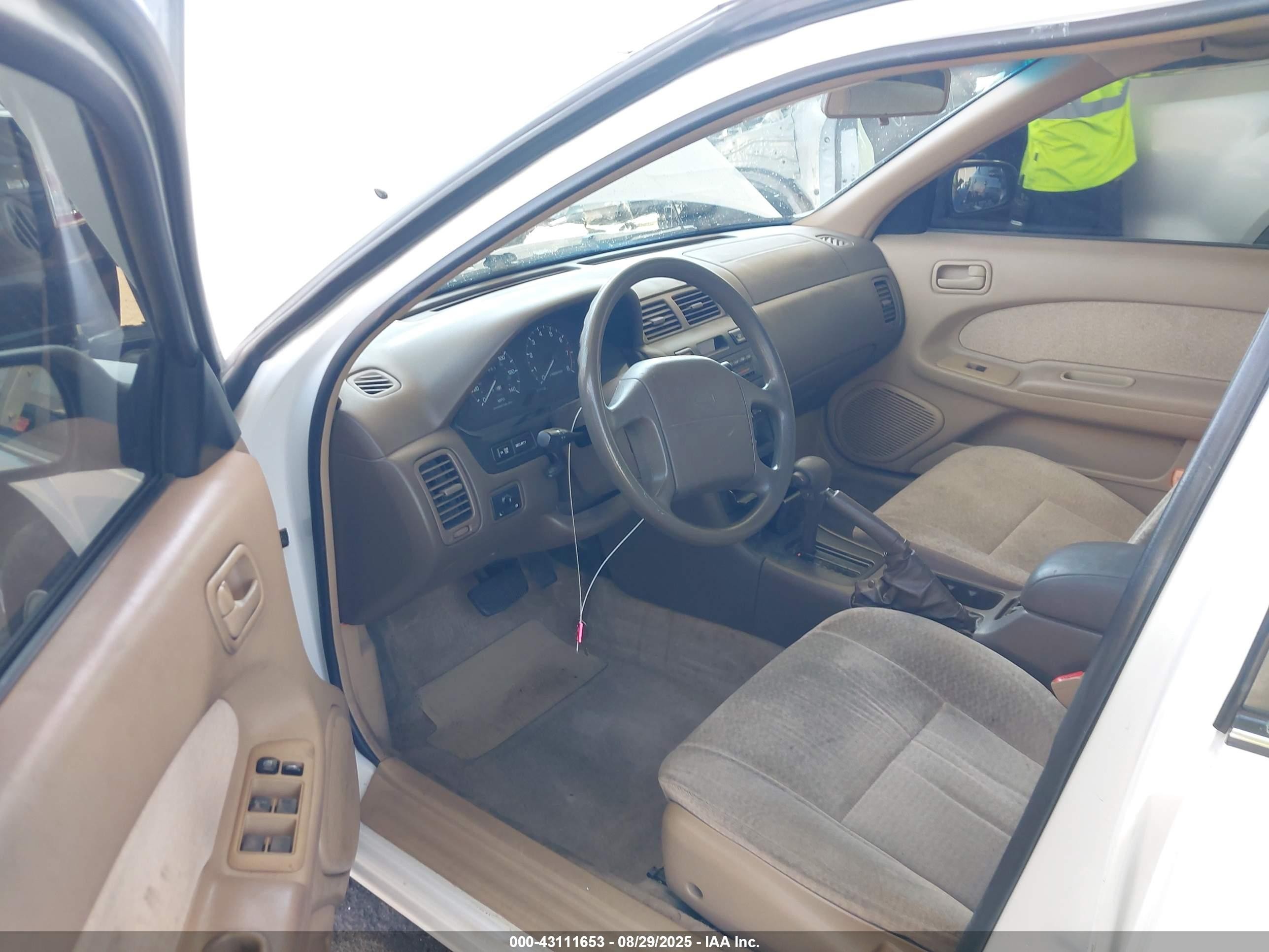 1995 Nissan Maxima Gle/gxe/se Белый vin: JN1CA21D3ST038818