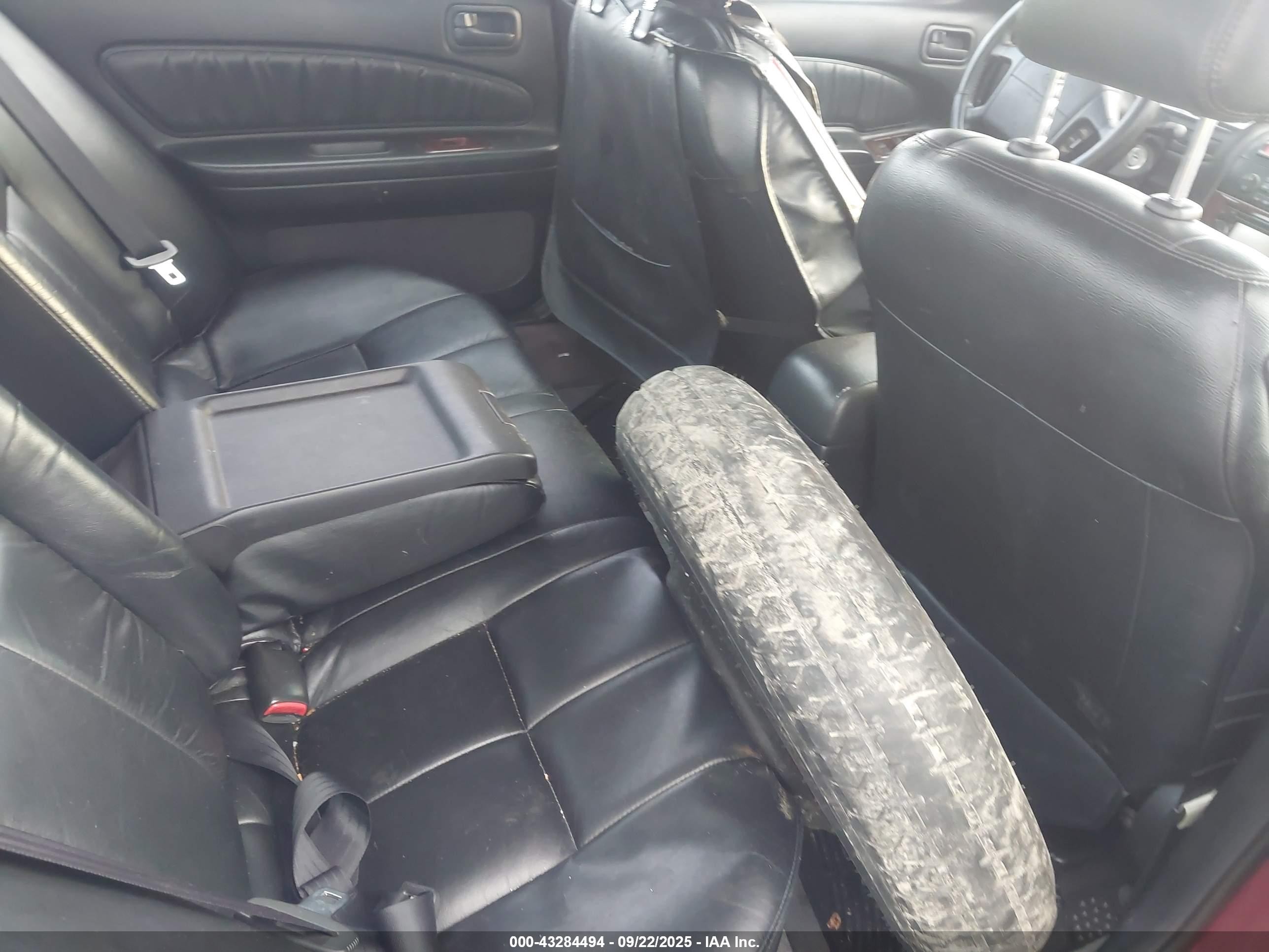 1995 Nissan Maxima Gle/gxe/se Красный vin: JN1CA21D4ST022577