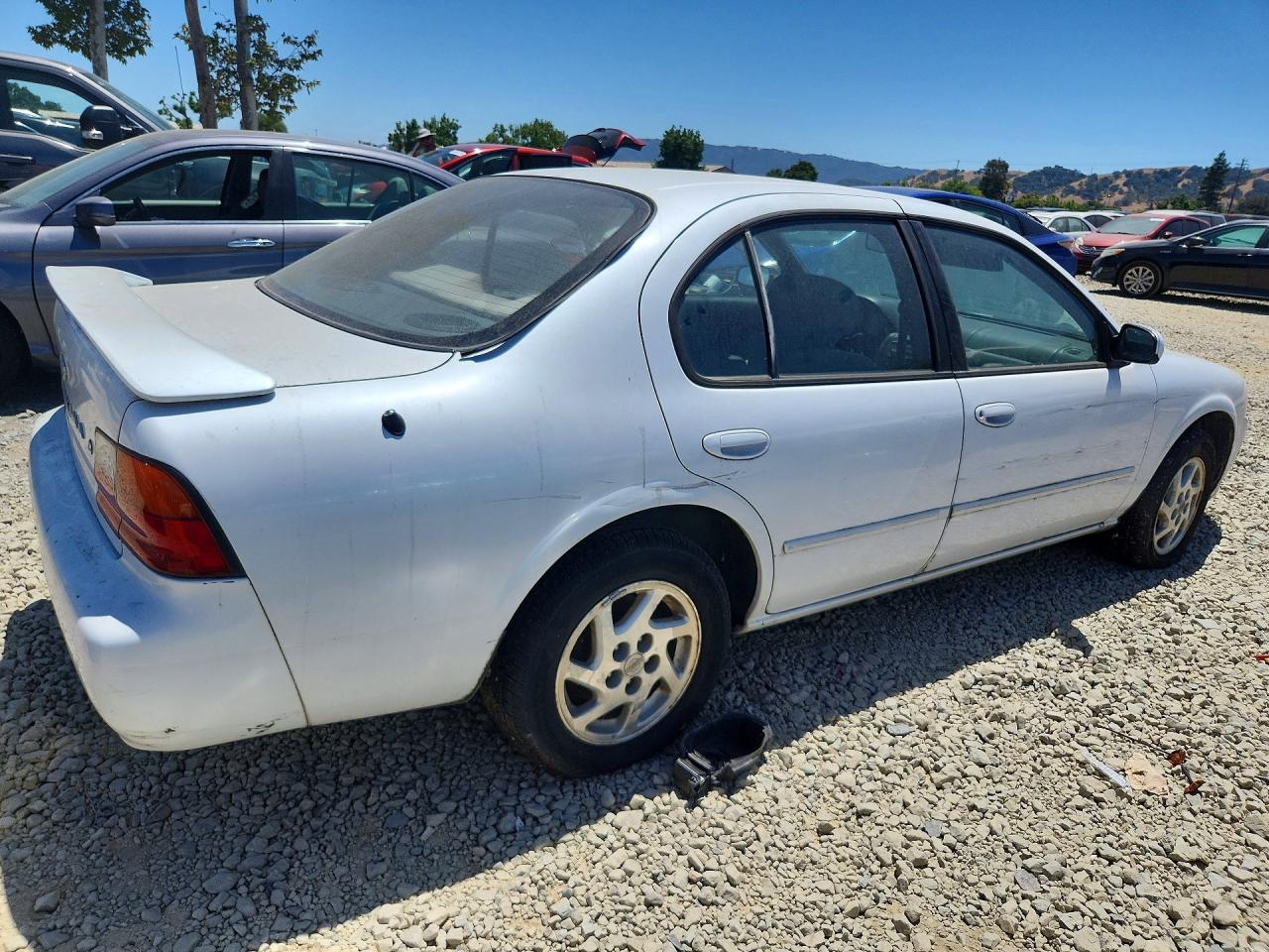 1995 Nissan Maxima Gxe White vin: JN1CA21D4ST069236