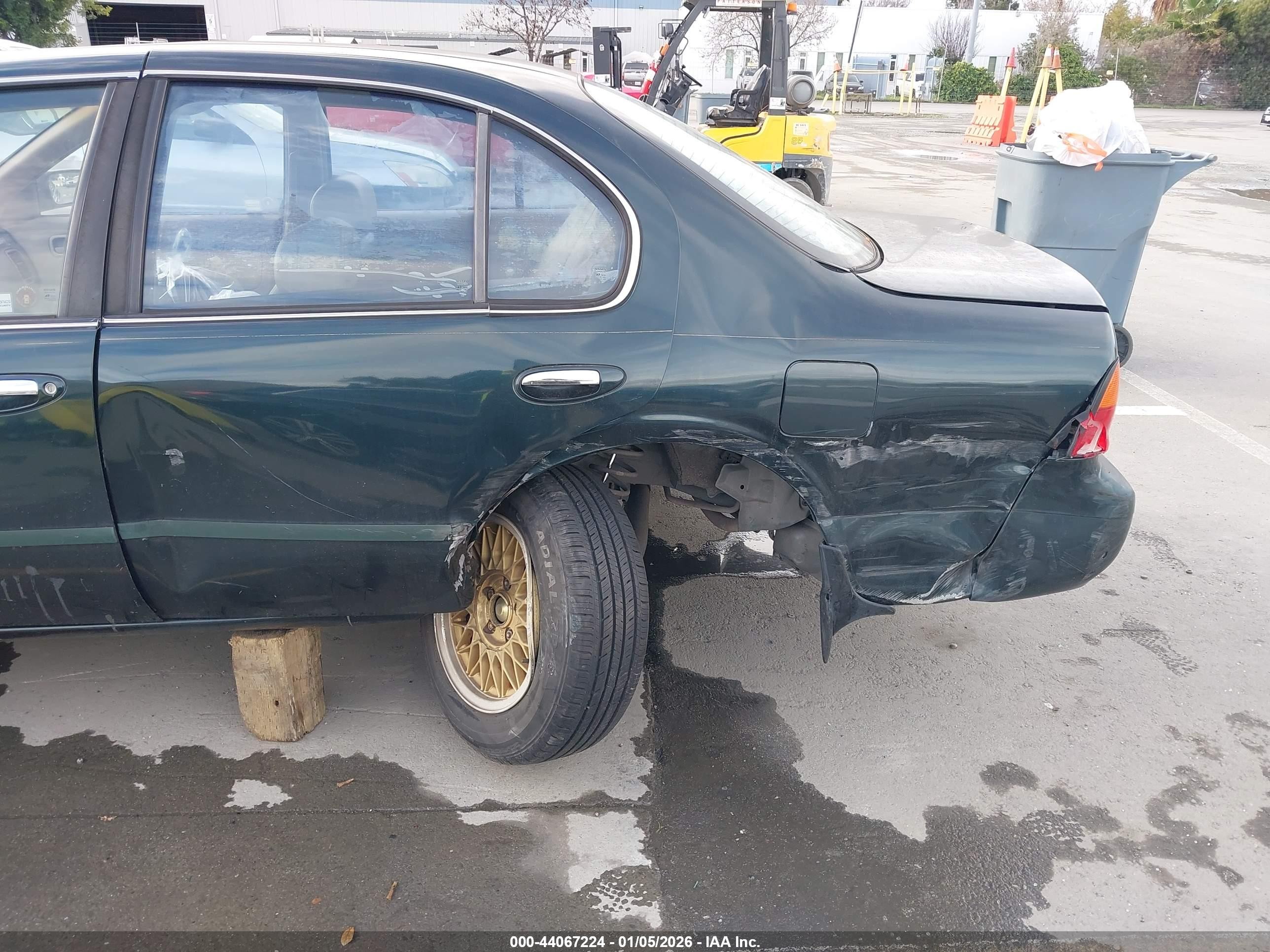 1995 Nissan Maxima Gle/gxe/se Зеленый vin: JN1CA21D5ST064076