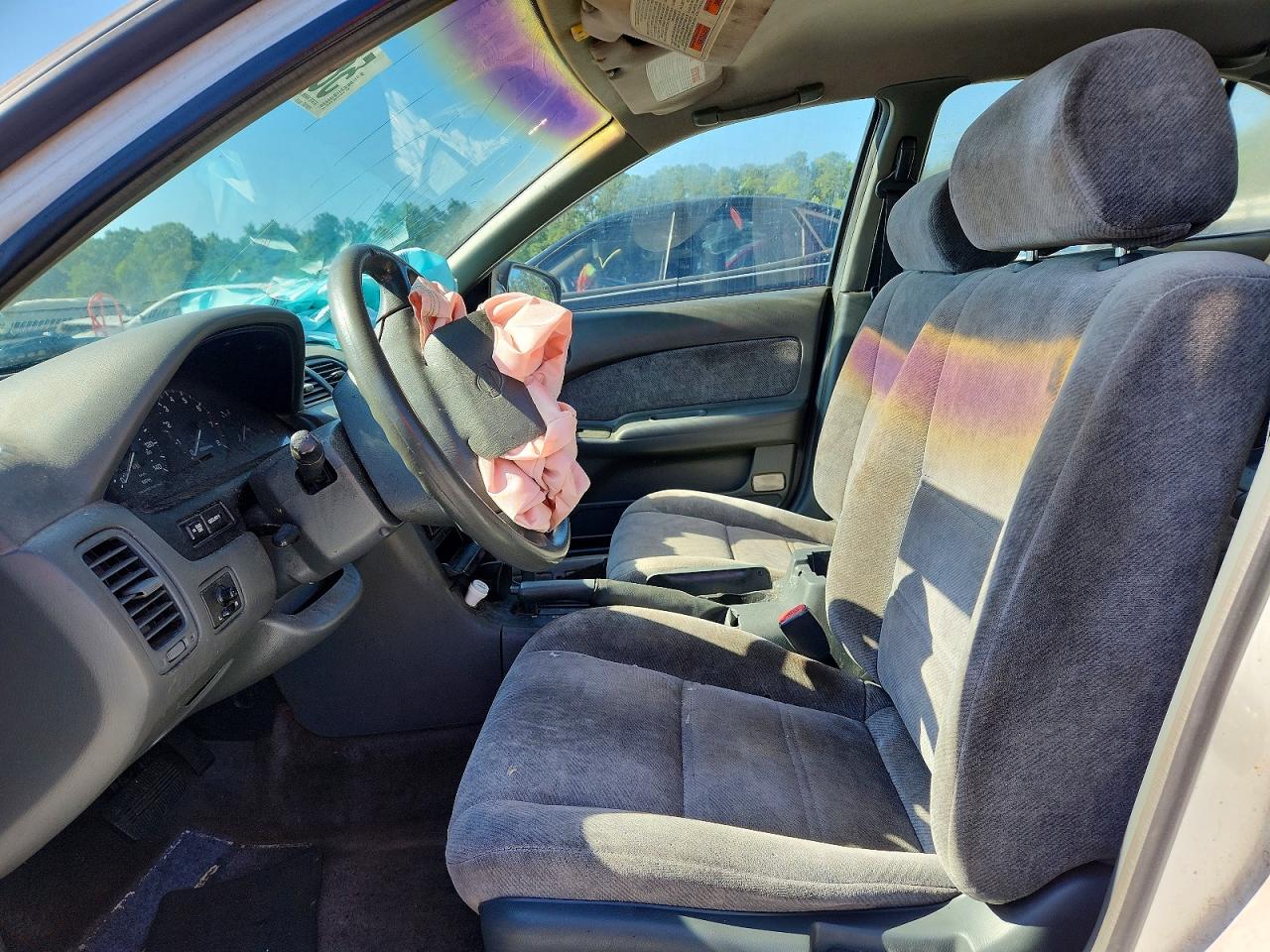 1997 Nissan Maxima Gxe Белый vin: JN1CA21D5VT215633