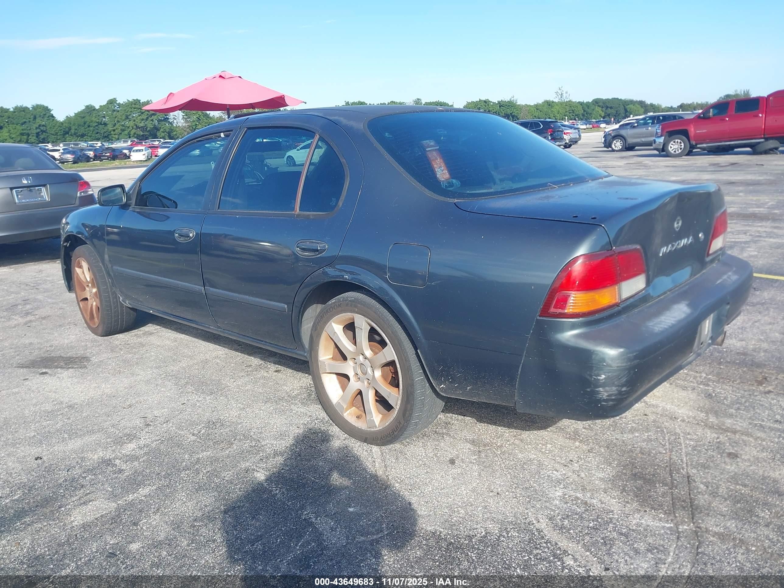 1999 Nissan Maxima Gle/gxe/se/se-l Green vin: JN1CA21D5XT801204