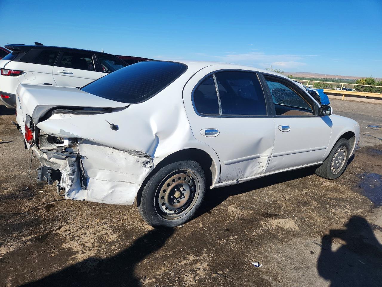 1995 Nissan Maxima Gxe White vin: JN1CA21D6ST082165