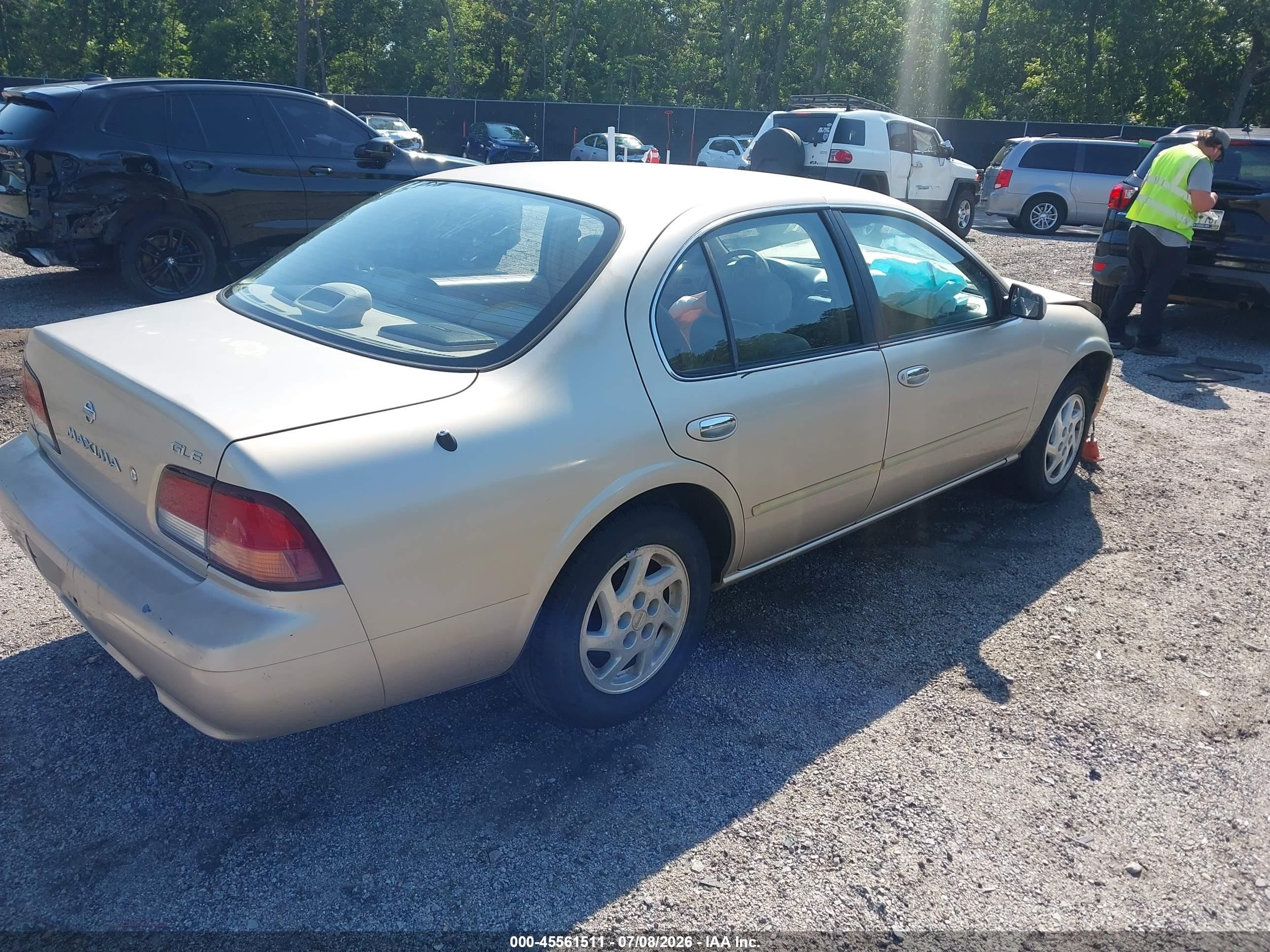 1997 Nissan Maxima Gle/gxe/se Gold vin: JN1CA21D7VT857478