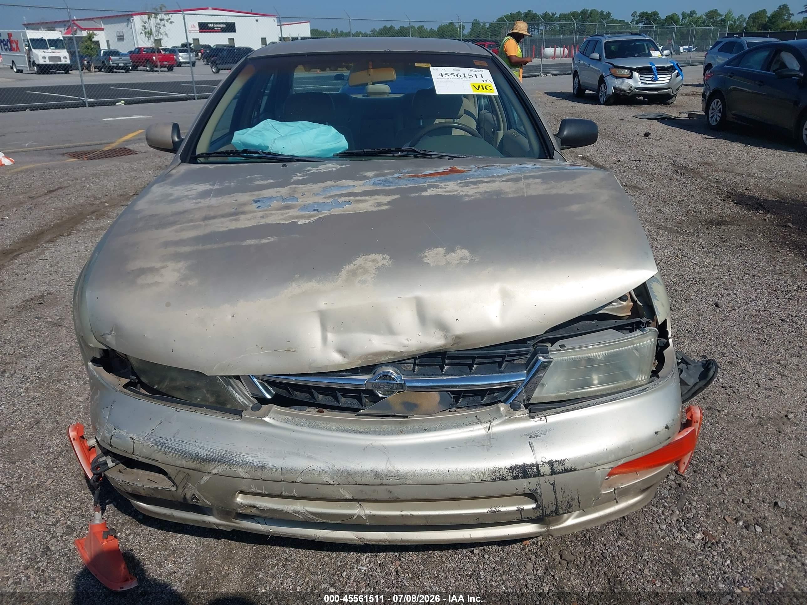 1997 Nissan Maxima Gle/gxe/se Gold vin: JN1CA21D7VT857478