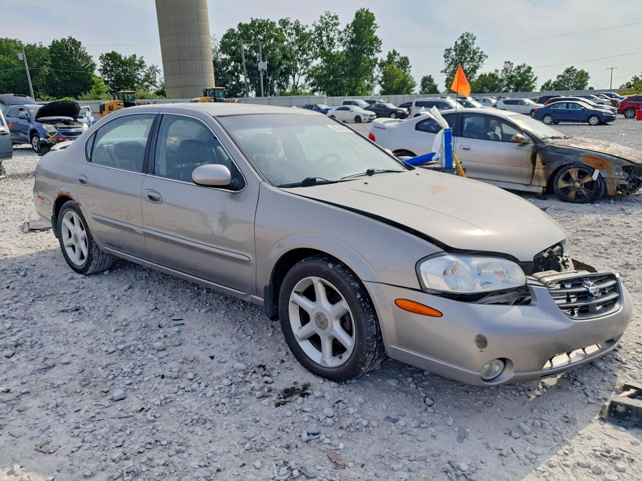 2000 Nissan Maxima Gle/gxe/se Серебряный vin: JN1CA31A2YT030875
