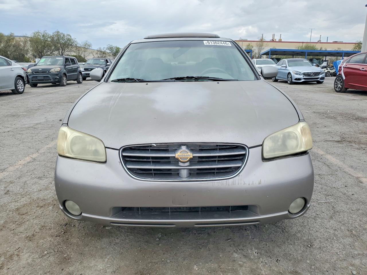 2000 Nissan Maxima Gxe Gray vin: JN1CA31A3YT213413