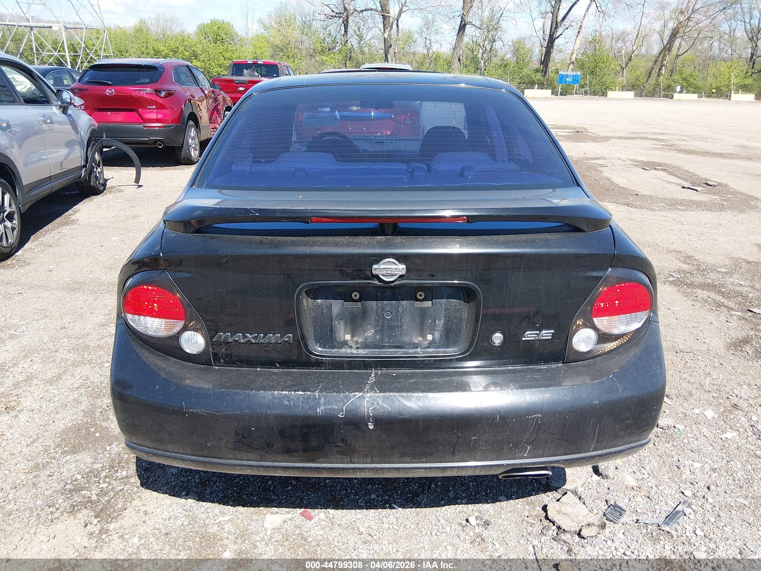 2000 Nissan Maxima Gle/gxe/se Черный vin: JN1CA31A5YT016145