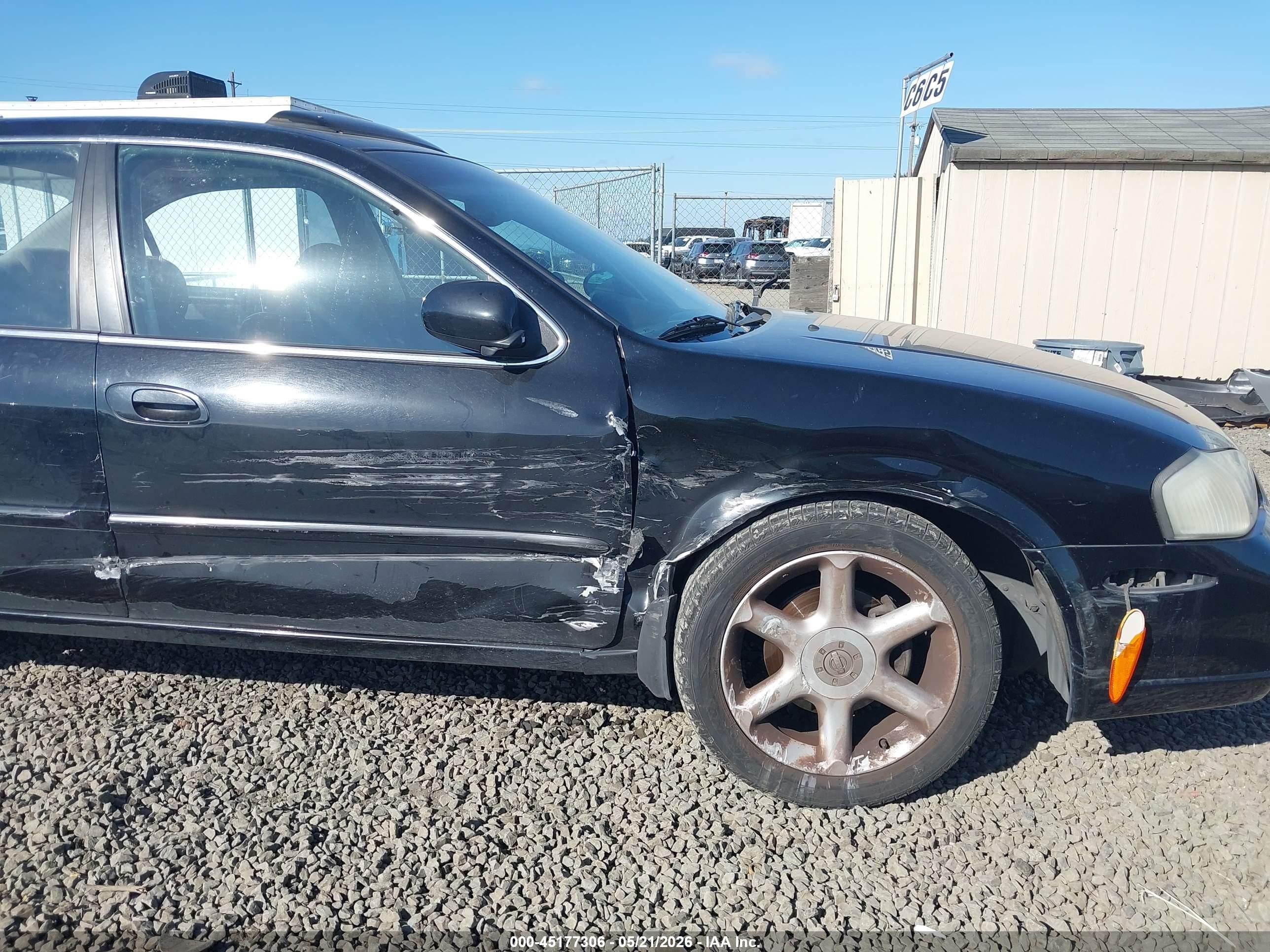 2001 Nissan Maxima Se Black vin: JN1CA31A91T301114
