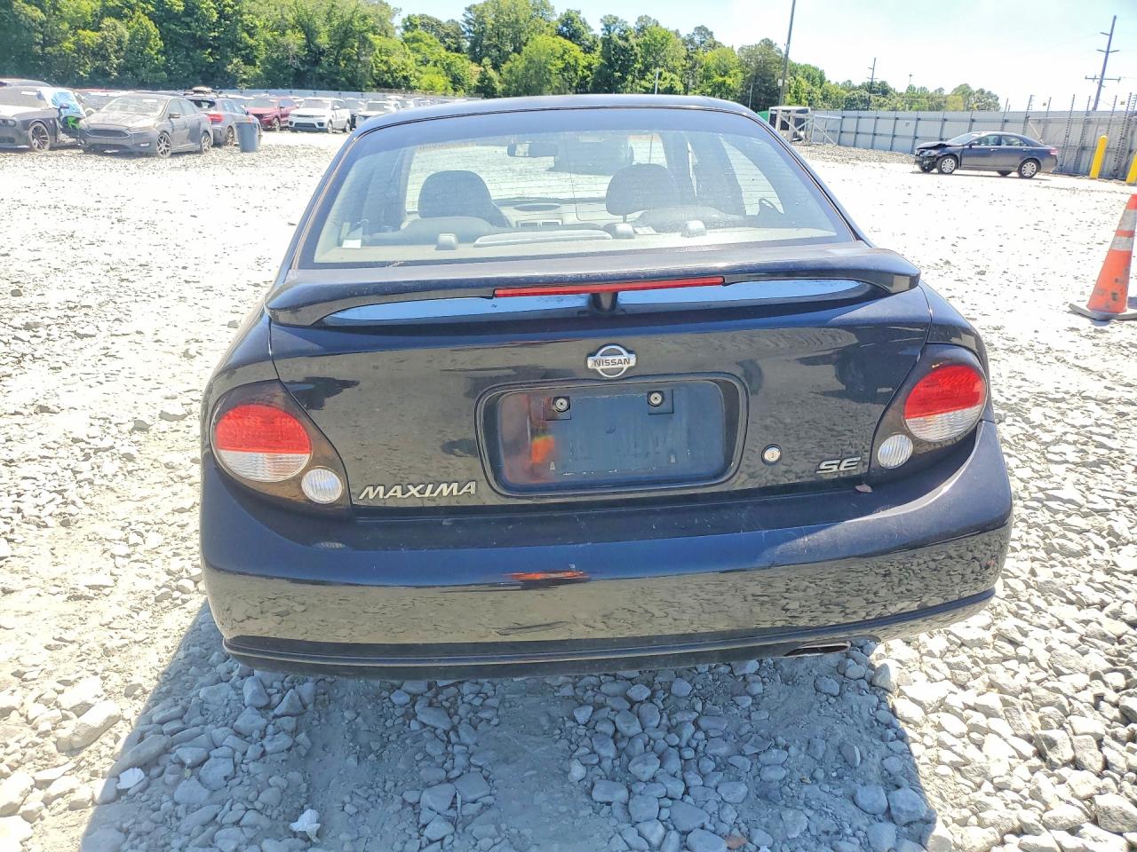 2000 Nissan Maxima Gxe Black vin: JN1CA31AXYT224313
