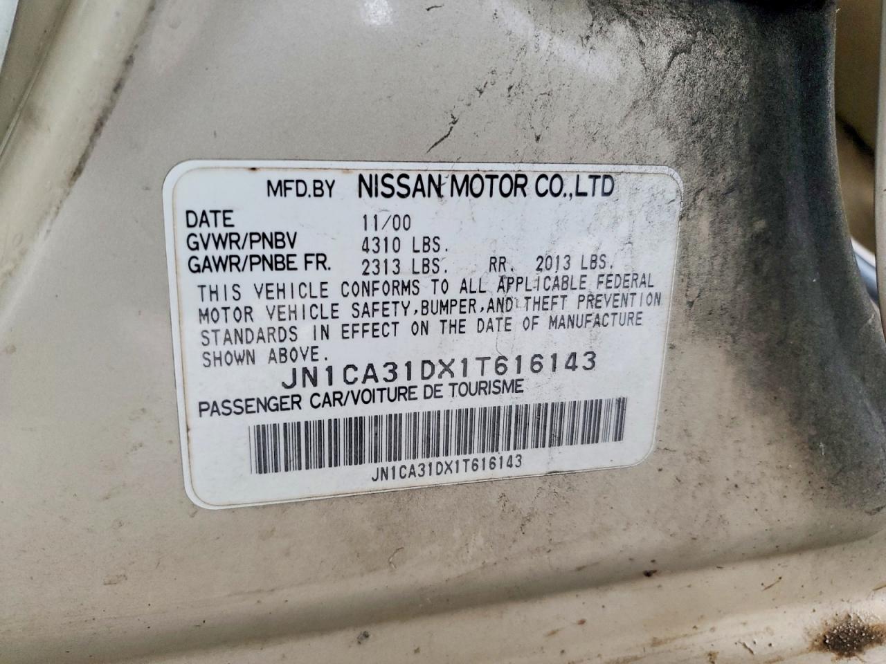 2001 Nissan Maxima Gxe Gold vin: JN1CA31DX1T616143