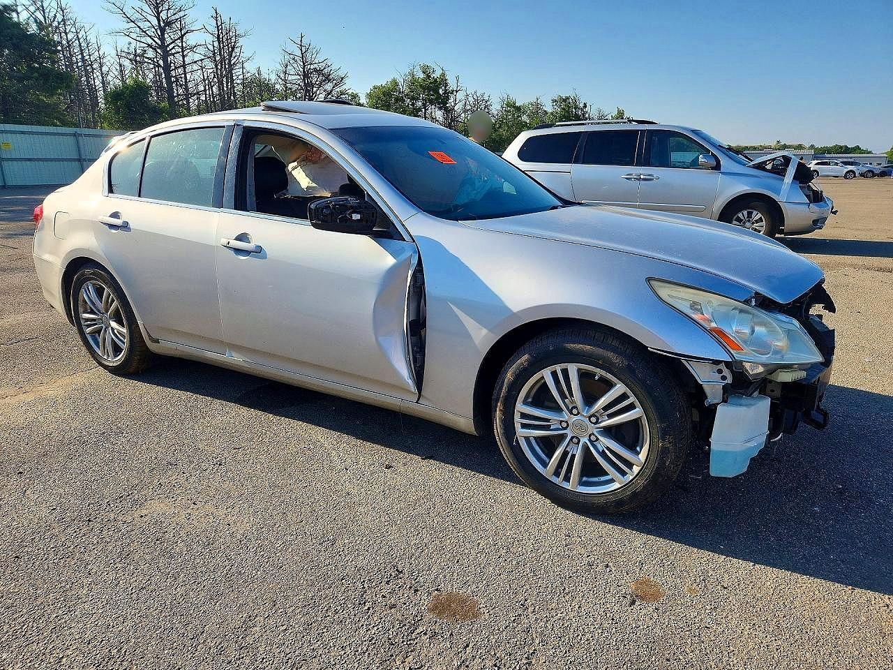 2011 Infiniti G37 Sedan Journey Silver vin: JN1CV6AP0BM301587