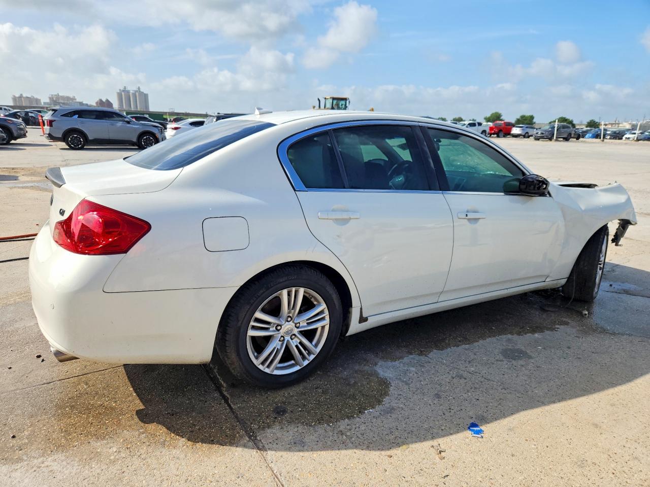 2011 Infiniti G37 Base/sport White vin: JN1CV6AP0BM302139