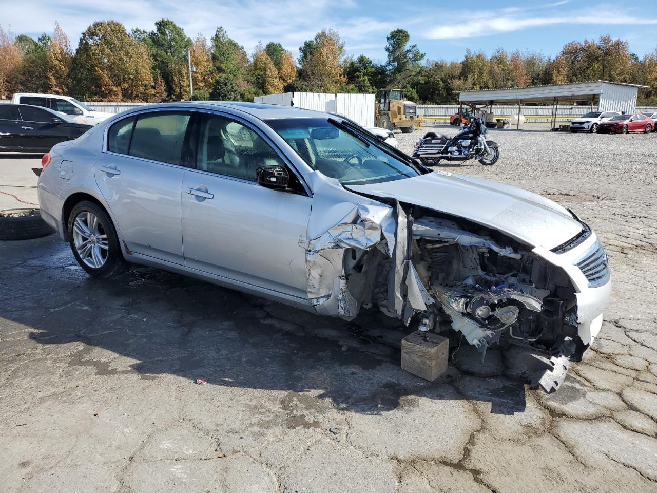 2011 Infiniti G37 Base Silver vin: JN1CV6AP0BM302481