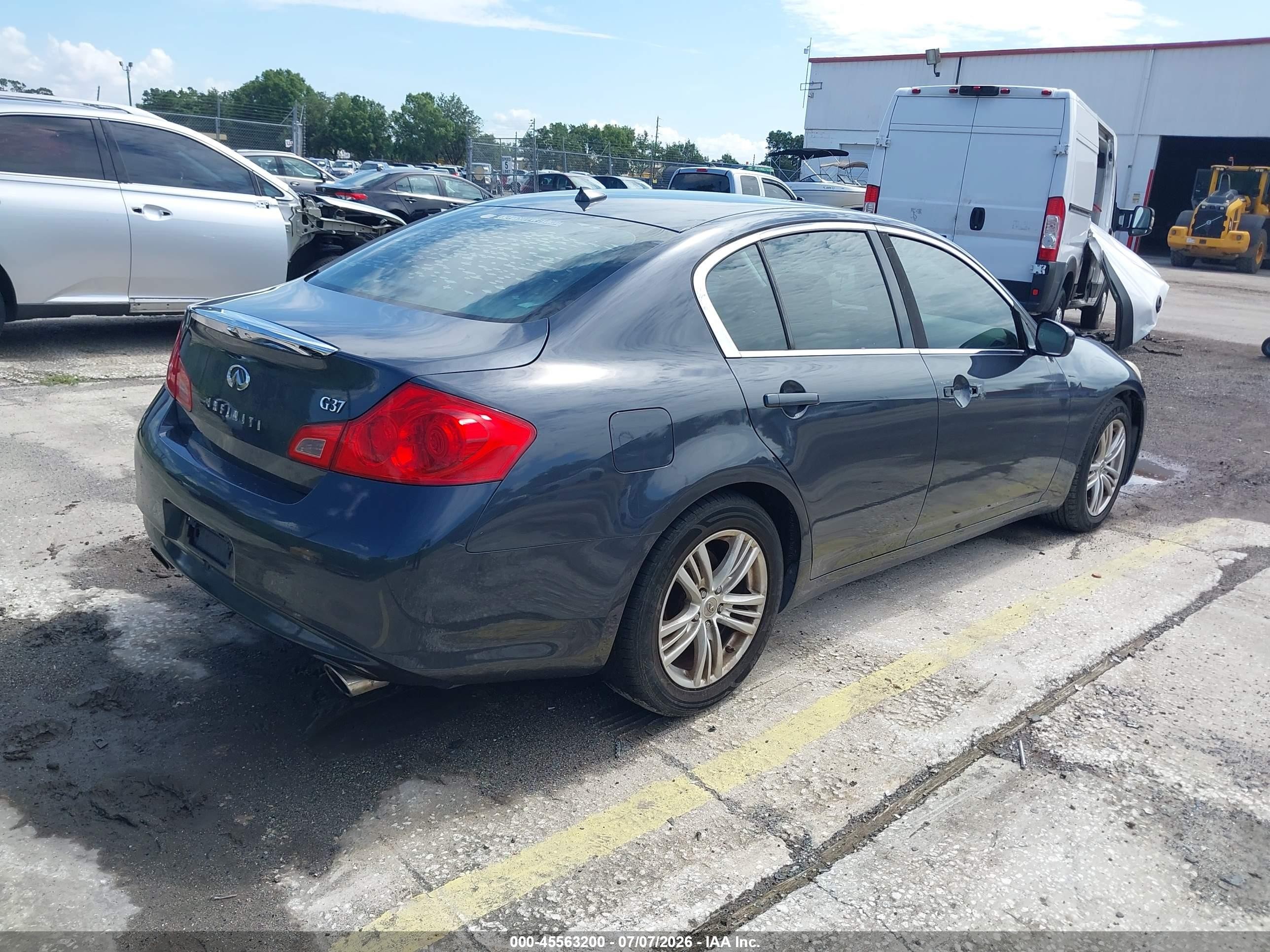 2011 Infiniti G37 Journey Gray vin: JN1CV6AP0BM503488