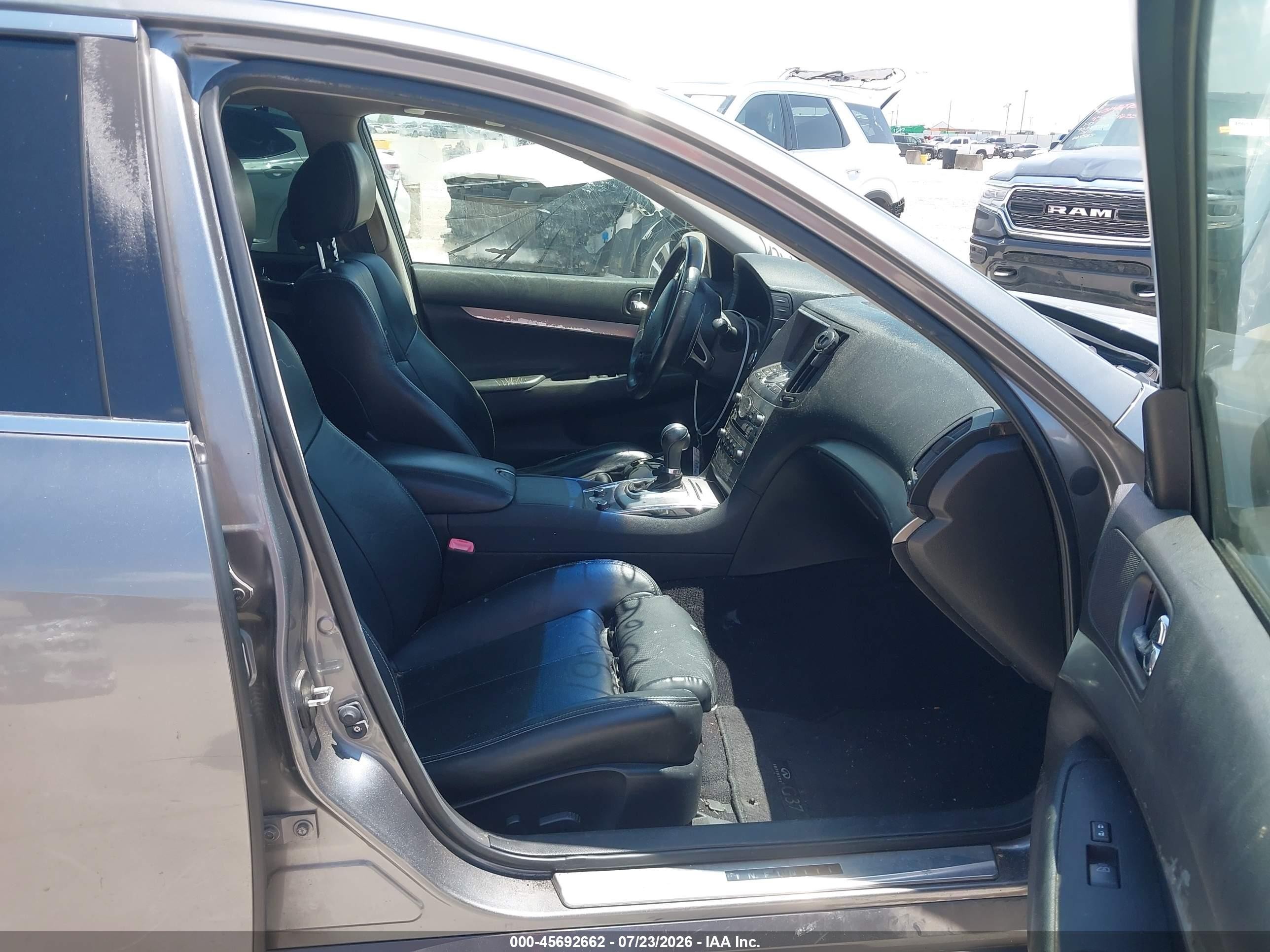 2011 Infiniti G37 Journey Green vin: JN1CV6AP0BM510196