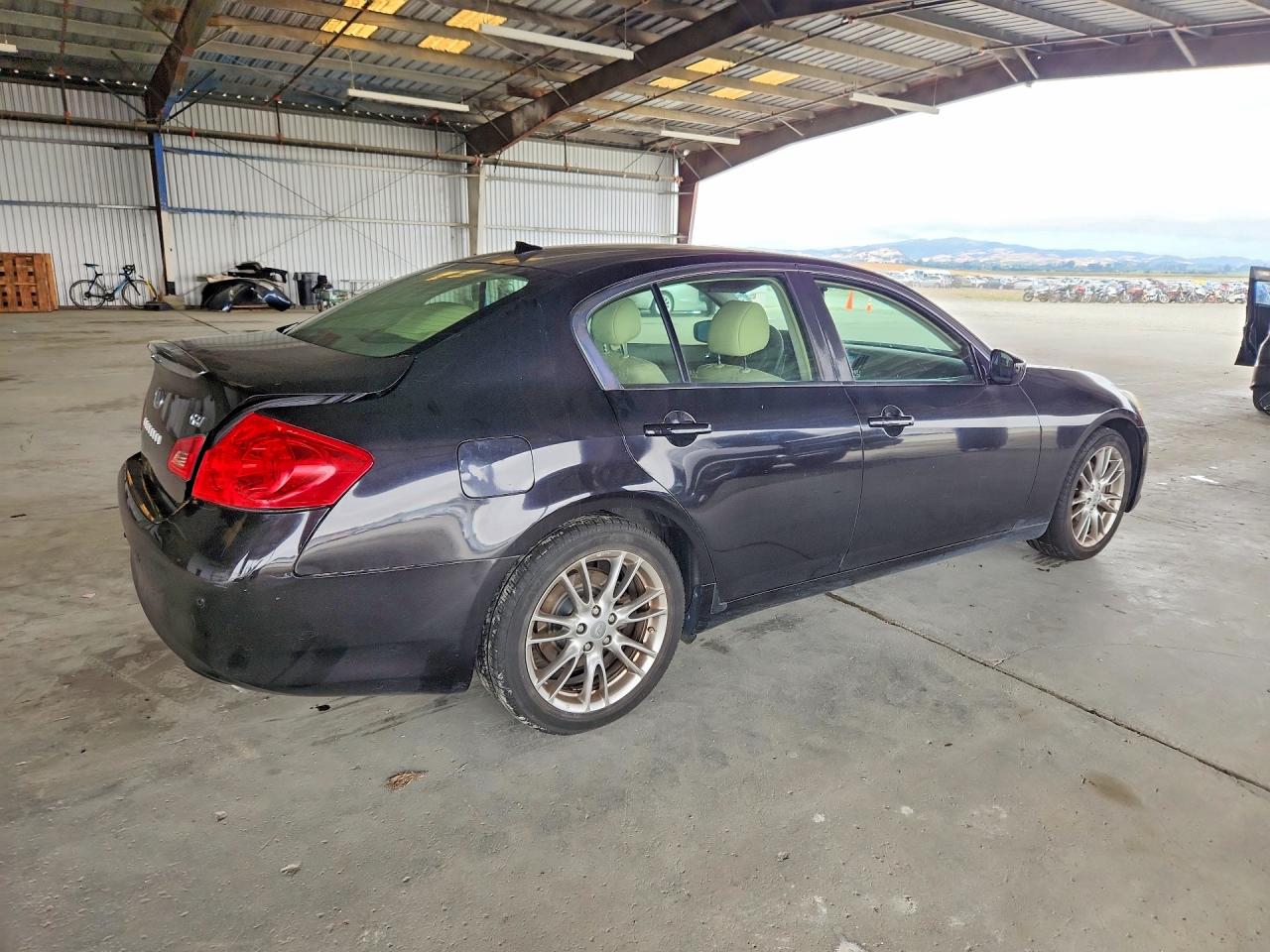 2012 Infiniti G37 Sedan Journey Черный vin: JN1CV6AP0CM935984