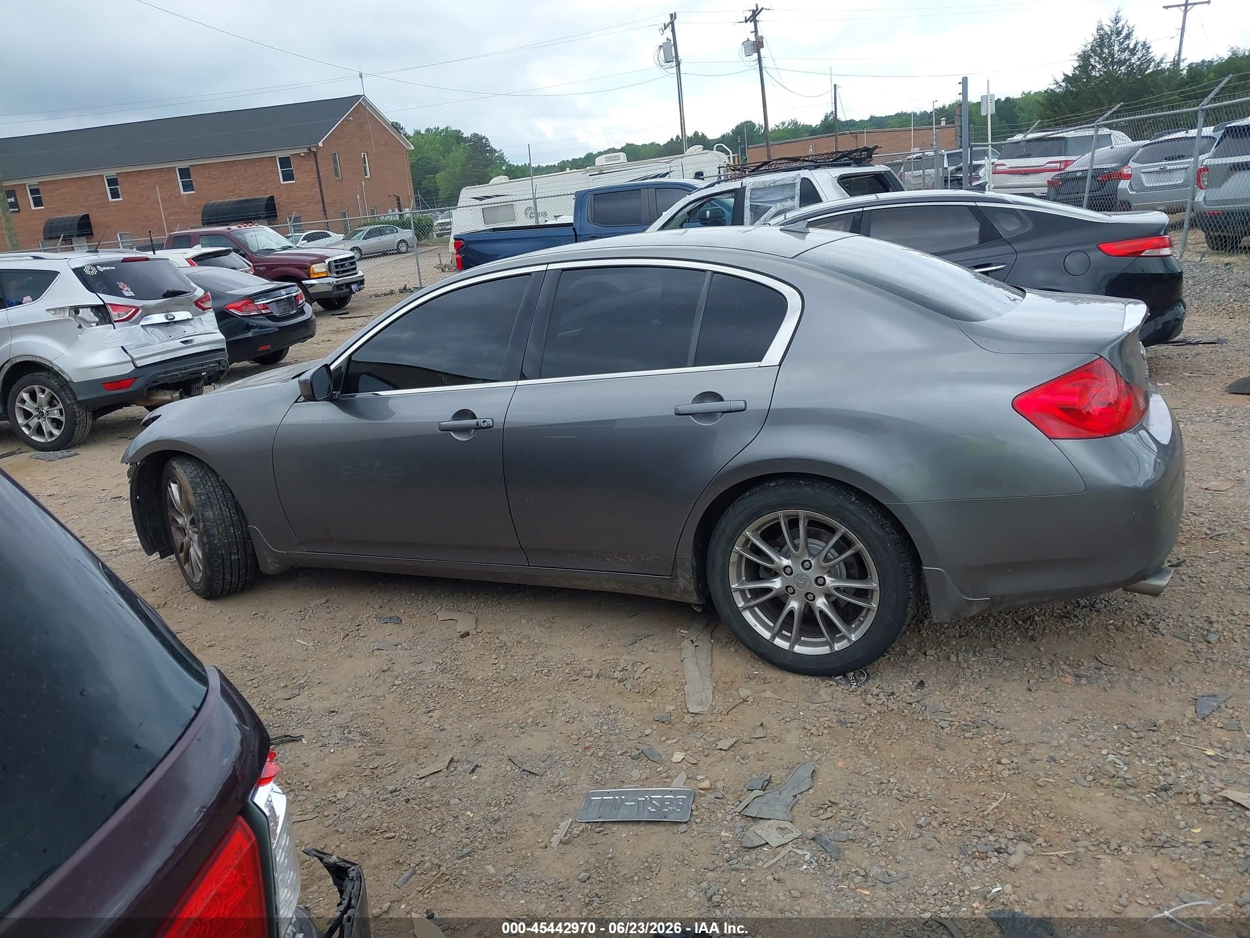 2012 Infiniti G37 Journey Gray vin: JN1CV6AP0CM936830