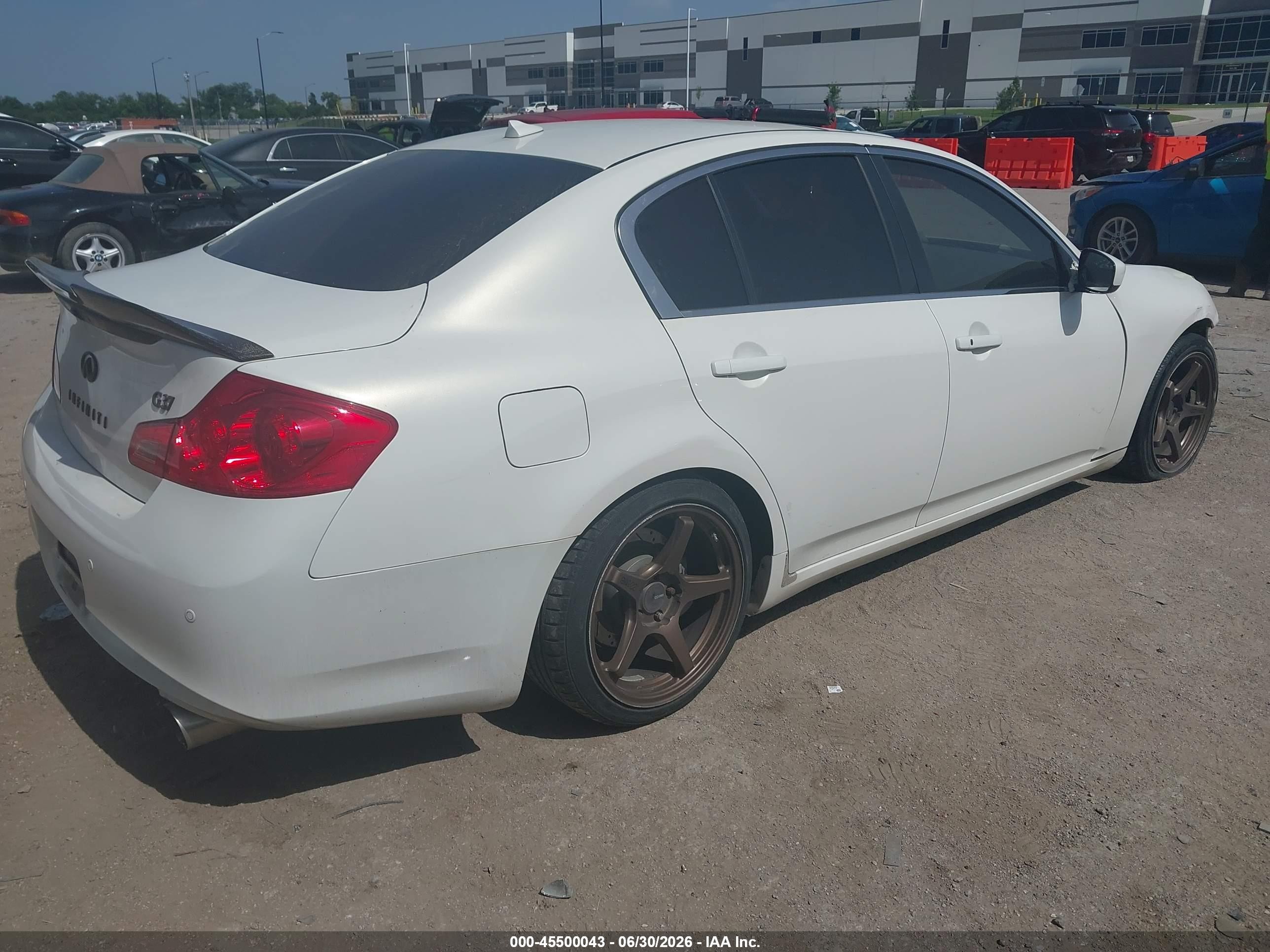 2013 Infiniti G37 Journey White vin: JN1CV6AP0DM304508