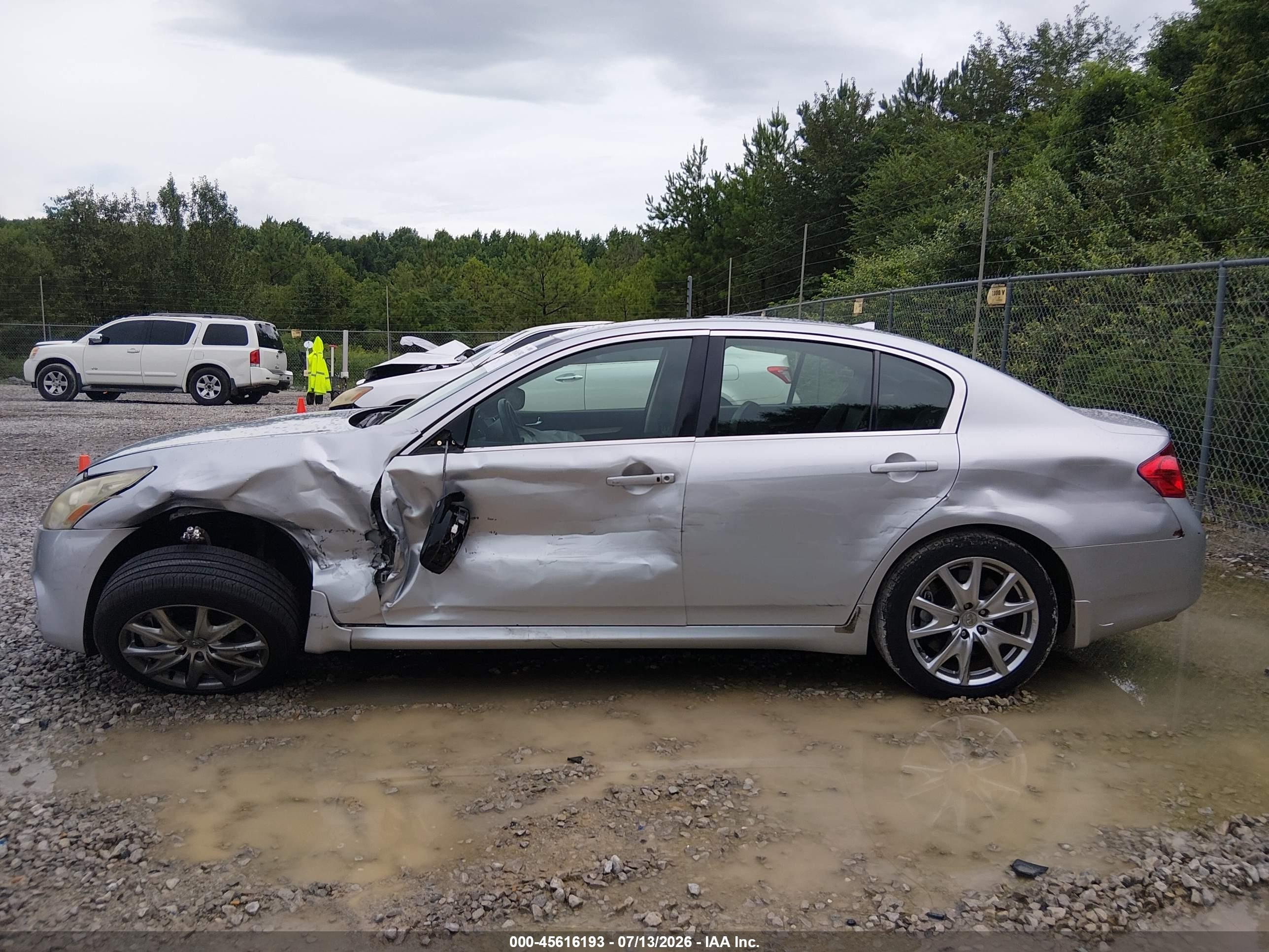 2013 Infiniti G37 Journey Серебряный vin: JN1CV6AP0DM716430