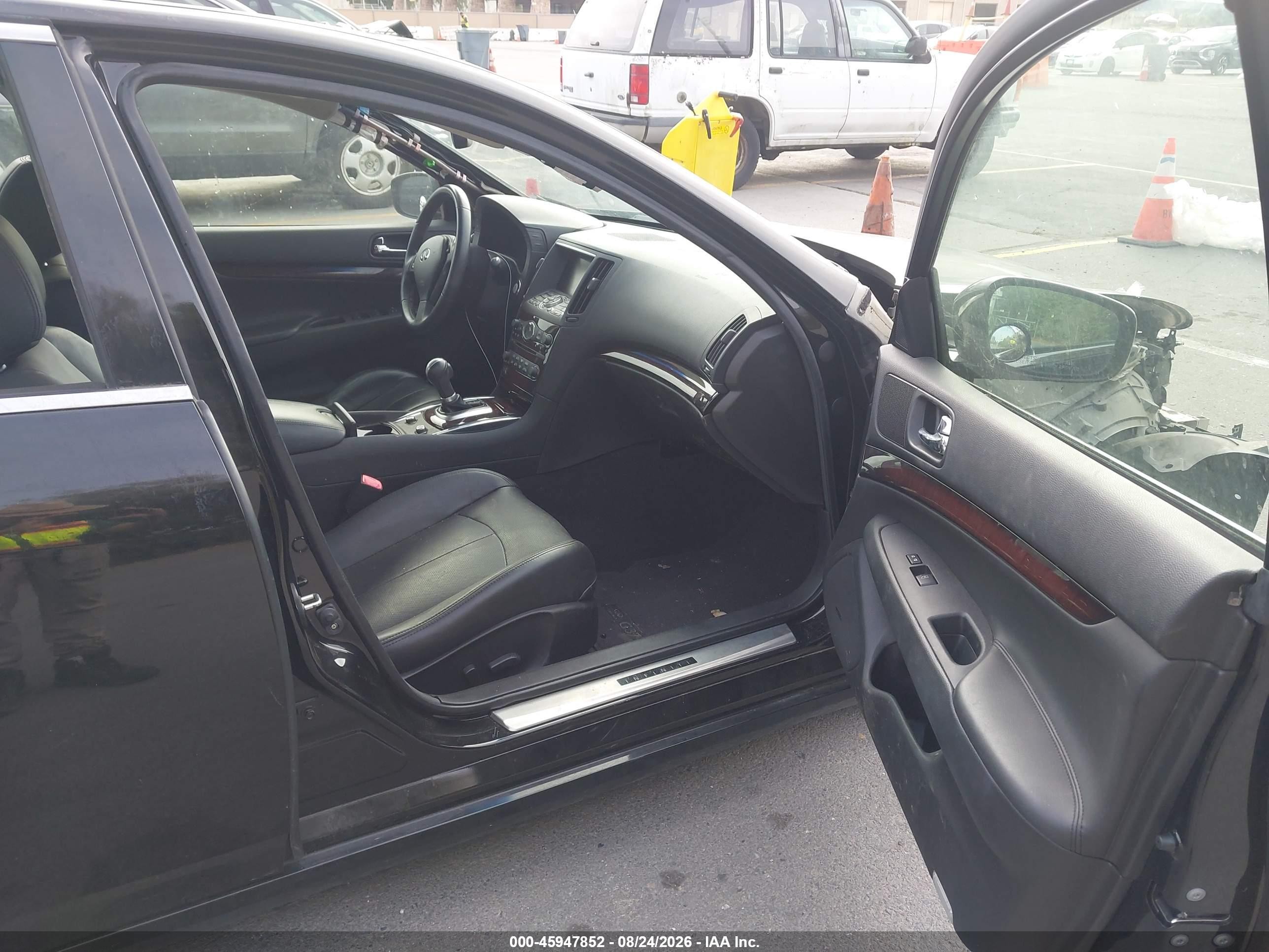 2013 Infiniti G37 Journey Черный vin: JN1CV6AP0DM717626