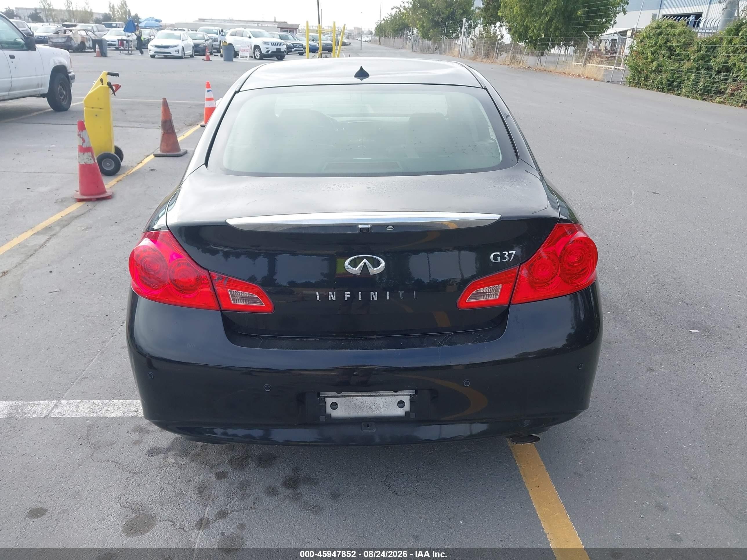 2013 Infiniti G37 Journey Черный vin: JN1CV6AP0DM717626