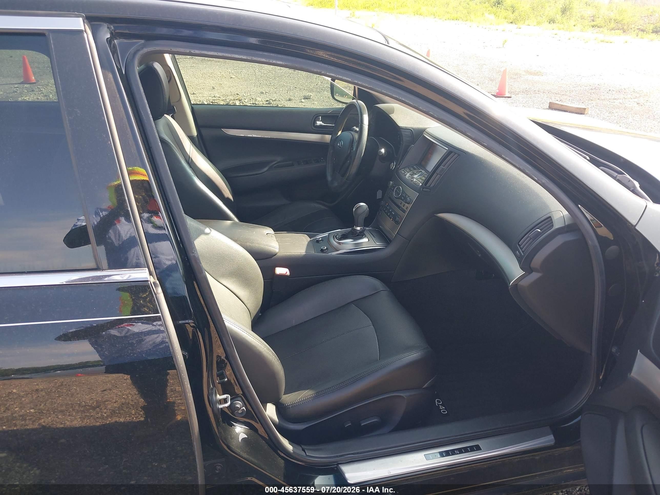 2015 Infiniti Q40   Black vin: JN1CV6AP0FM501892
