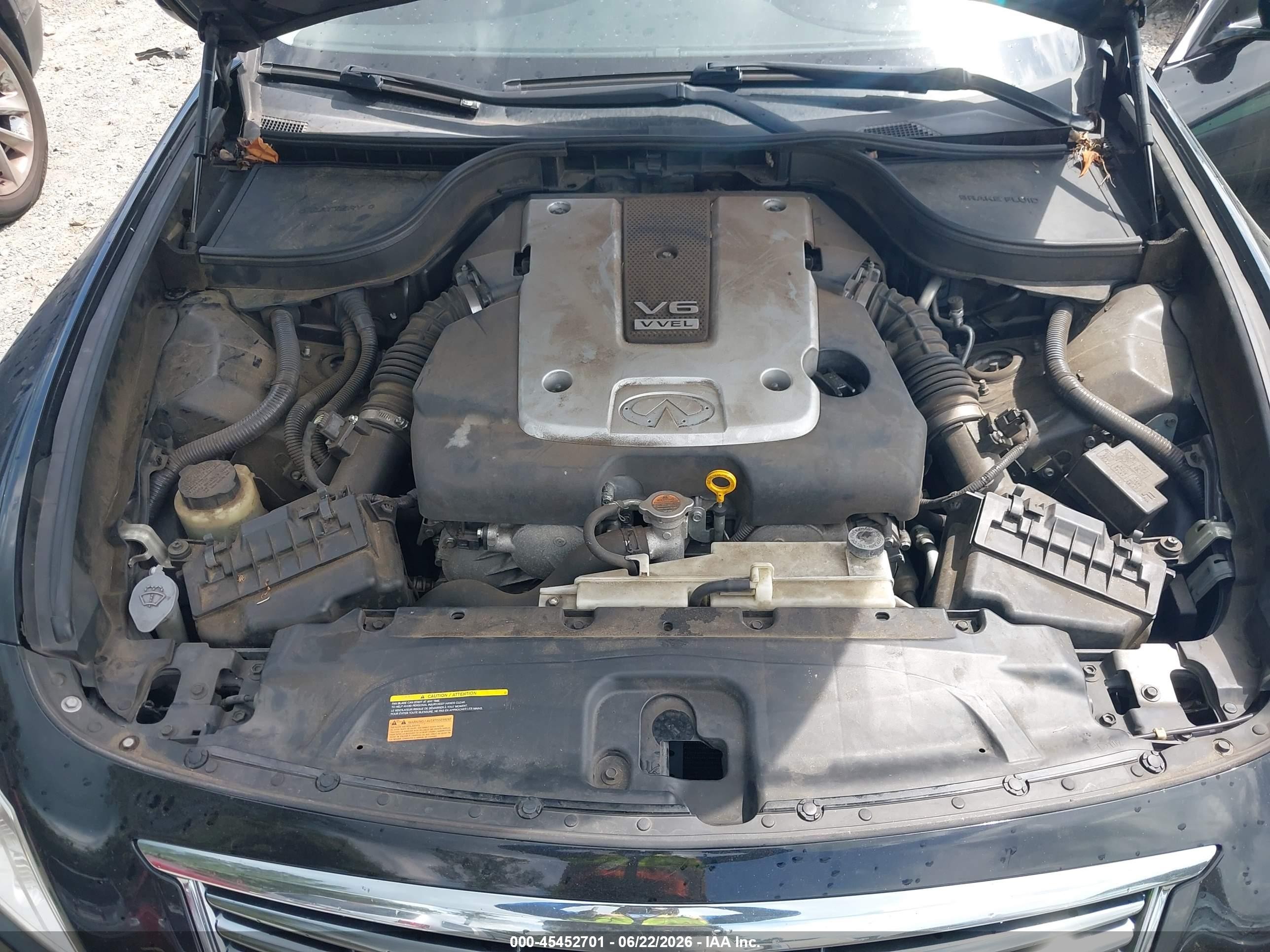 2015 Infiniti Q40   Черный vin: JN1CV6AP0FM502654