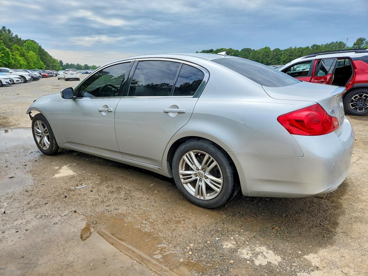2010 Infiniti G37 Sedan Base Silver vin: JN1CV6AP1AM402913